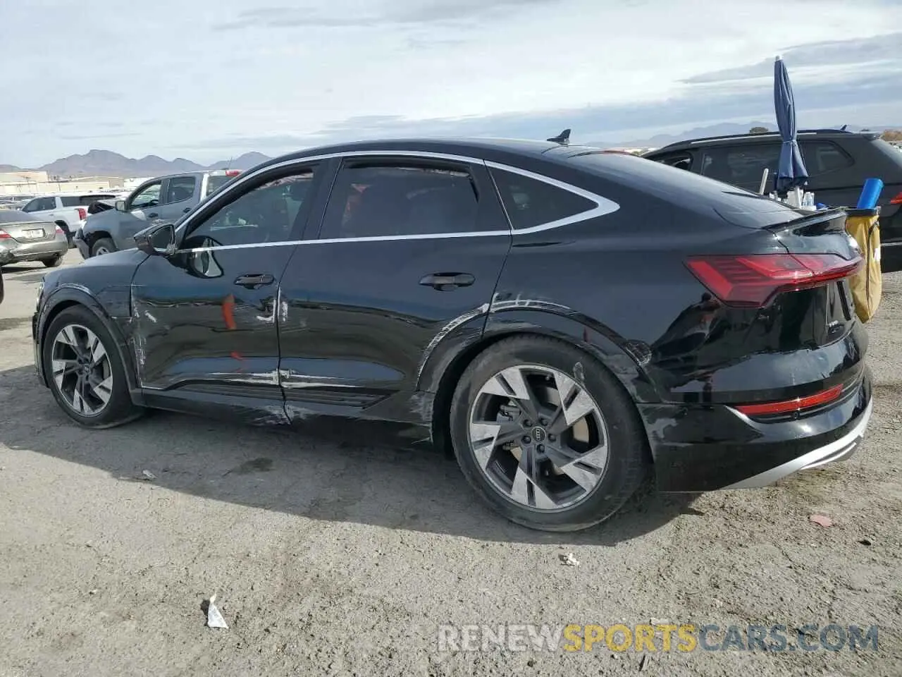 2 Фотография поврежденного автомобиля WA11AAGEXNB019590 AUDI E-TRON 2022