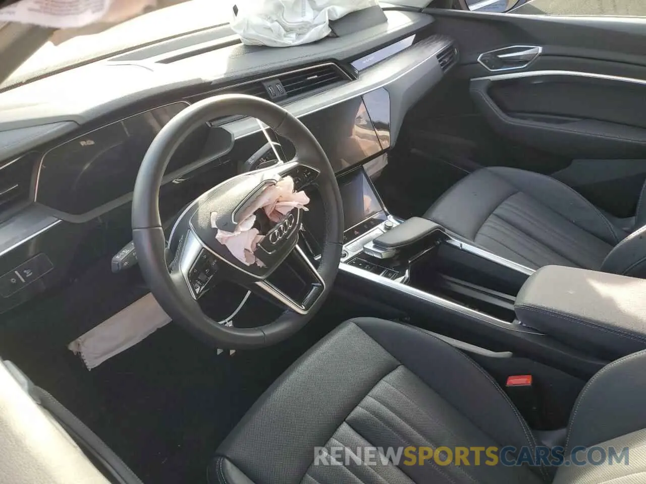 8 Фотография поврежденного автомобиля WA12AAGE2NB041104 AUDI E-TRON 2022