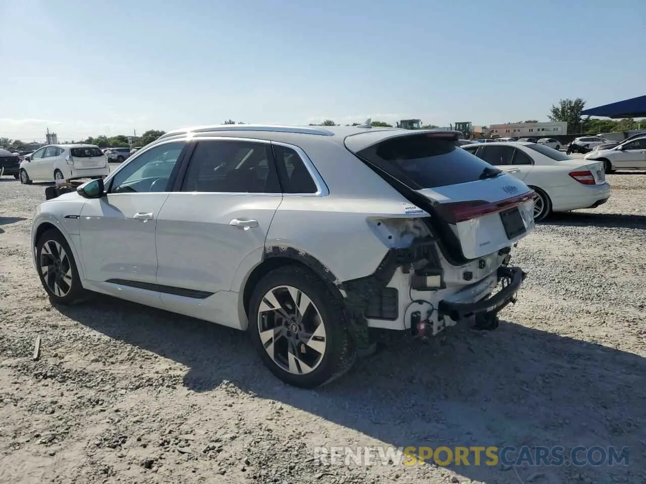 2 Photograph of a damaged car WA1AAAGE0NB023860 AUDI E-TRON 2022