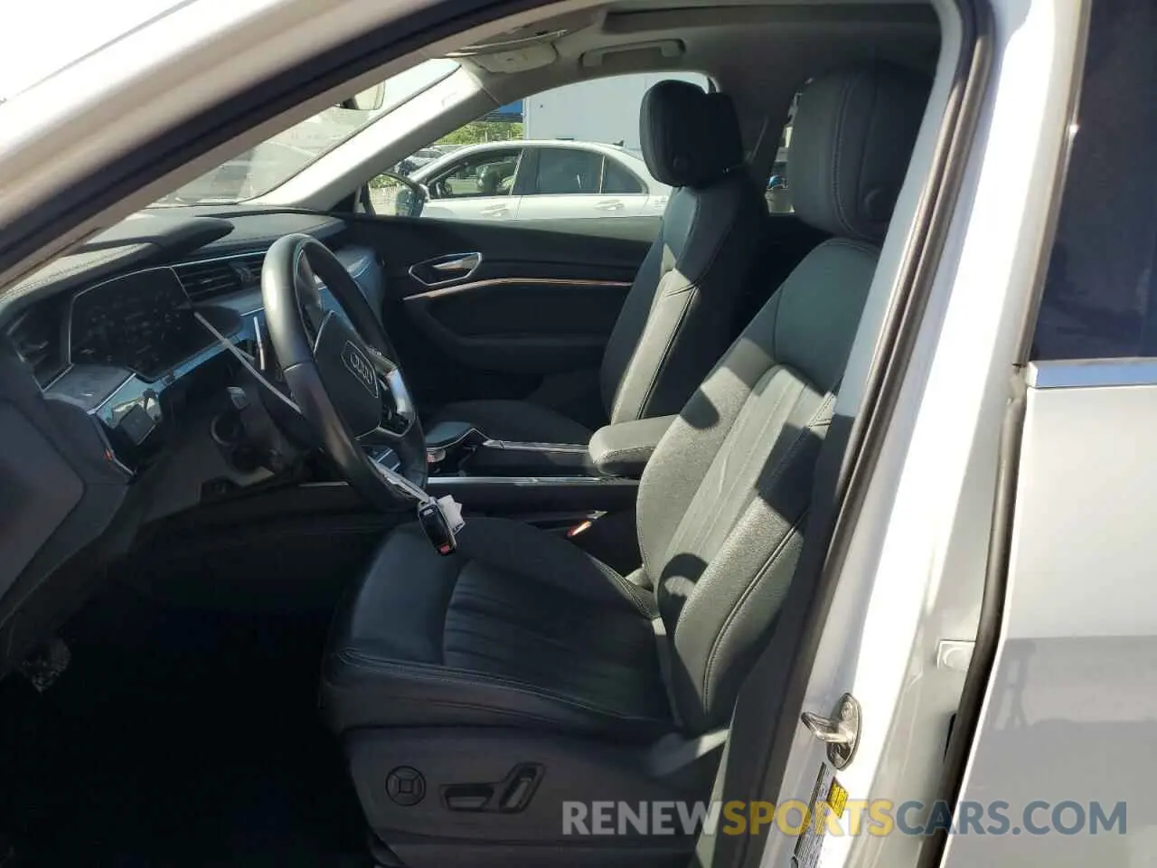 7 Photograph of a damaged car WA1AAAGE0NB023860 AUDI E-TRON 2022