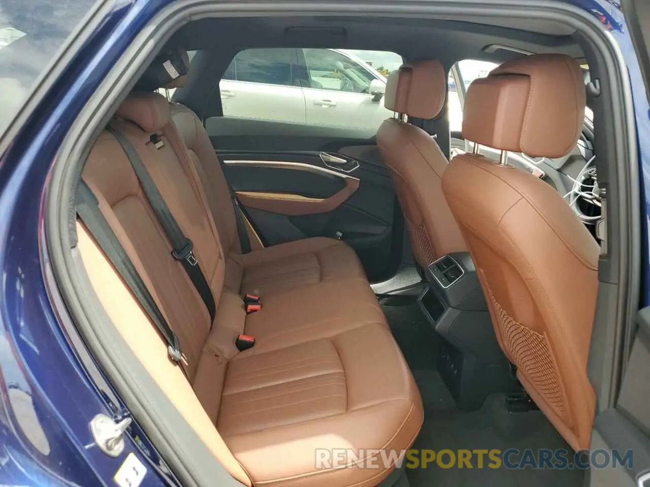 10 Фотография поврежденного автомобиля WA1AAAGE2NB020216 AUDI E-TRON 2022