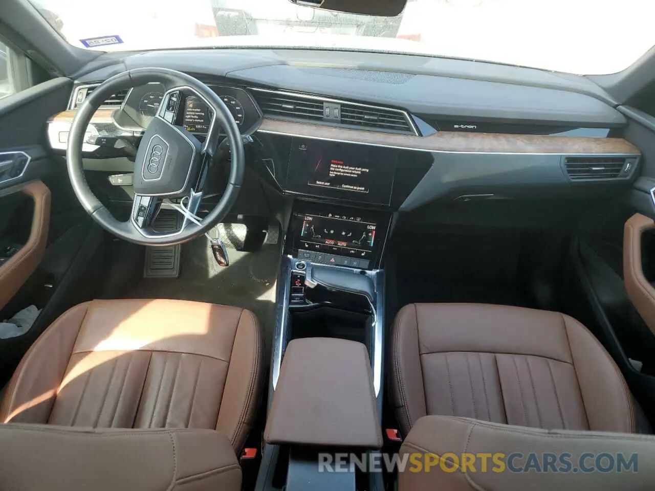 8 Фотография поврежденного автомобиля WA1AAAGE2NB020216 AUDI E-TRON 2022