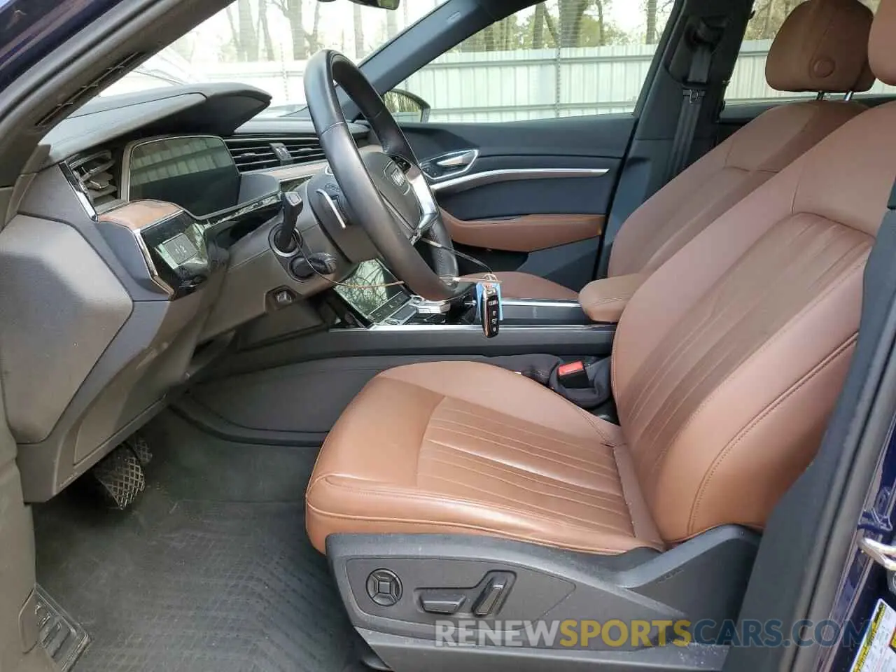 7 Фотография поврежденного автомобиля WA1AAAGEXNB031738 AUDI E-TRON 2022