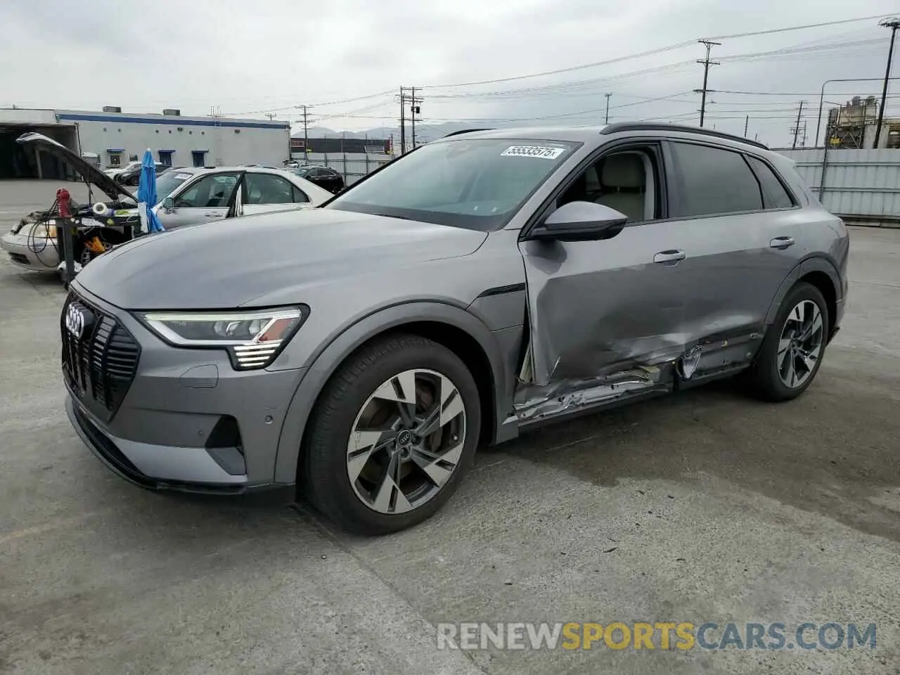 1 Photograph of a damaged car WA1AABGE1NB022142 AUDI E-TRON 2022