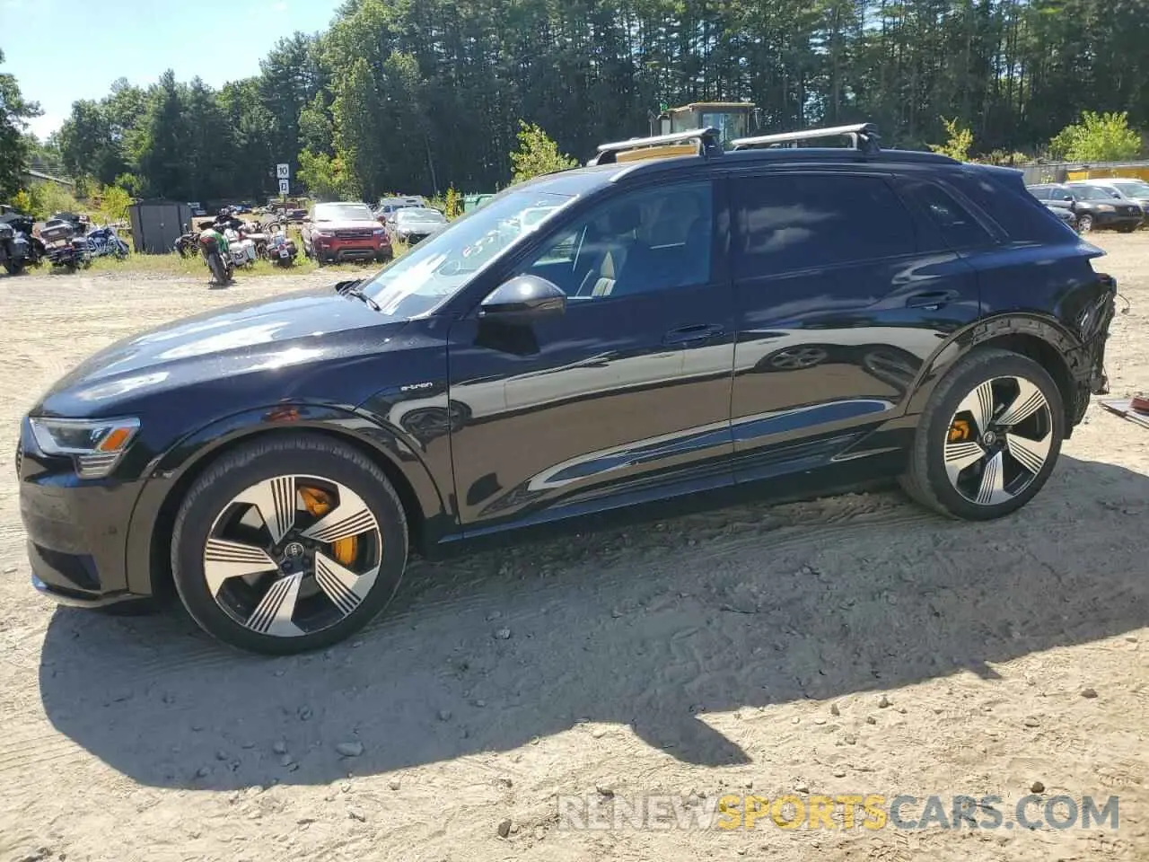 1 Фотография поврежденного автомобиля WA1LAAGE0NB005285 AUDI E-TRON 2022