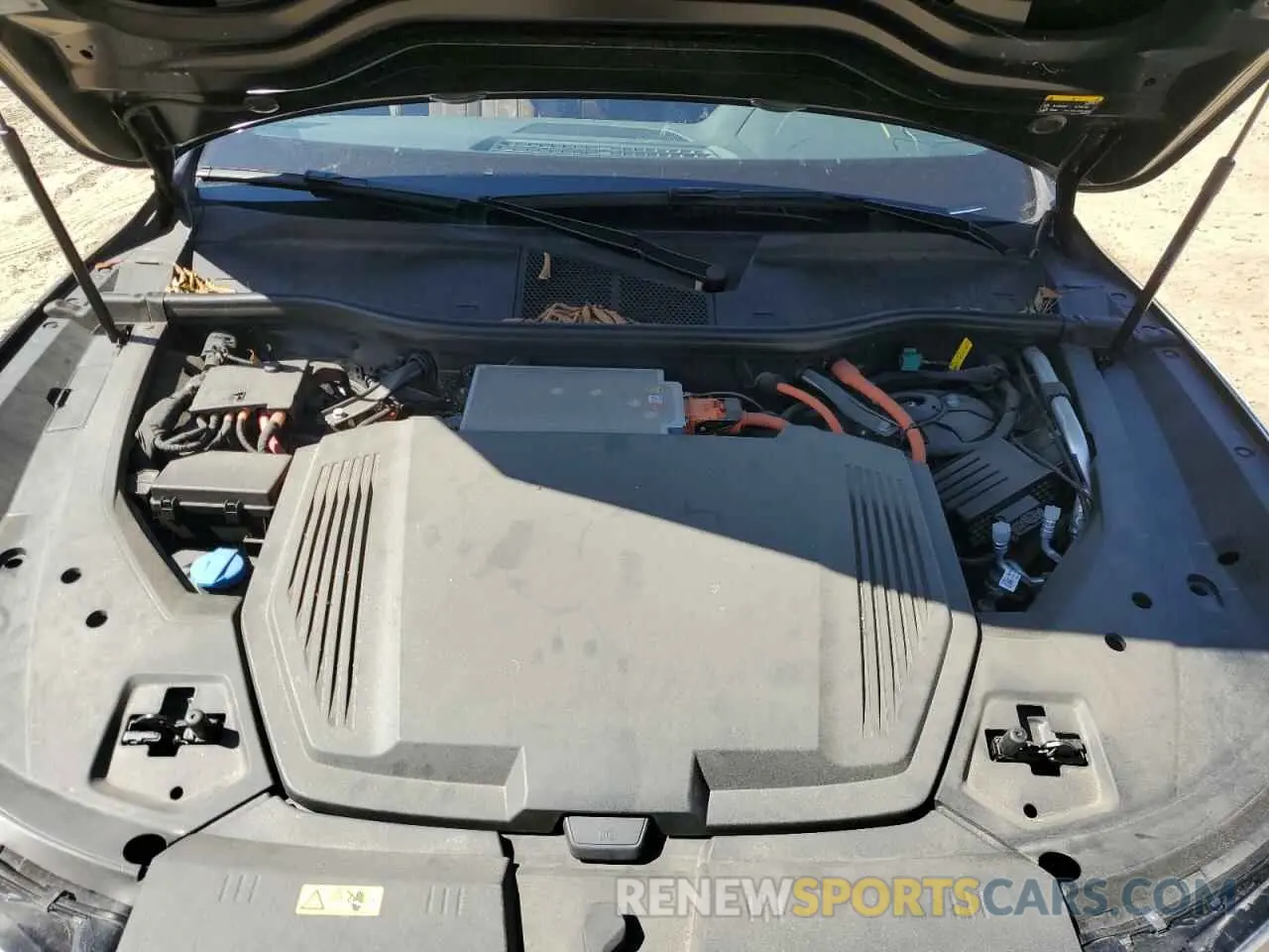 12 Фотография поврежденного автомобиля WA1LAAGE0NB005285 AUDI E-TRON 2022