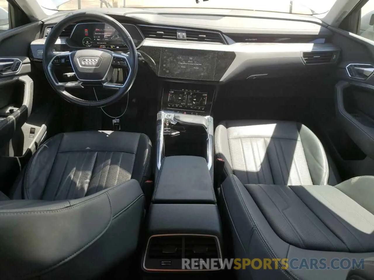 8 Фотография поврежденного автомобиля WA1LAAGE1NB046721 AUDI E-TRON 2022
