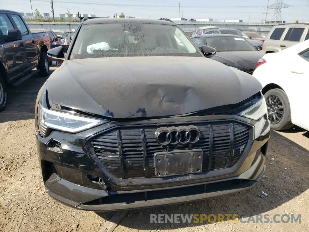 5 Фотография поврежденного автомобиля WA1LAAGE4NB008318 AUDI E-TRON 2022