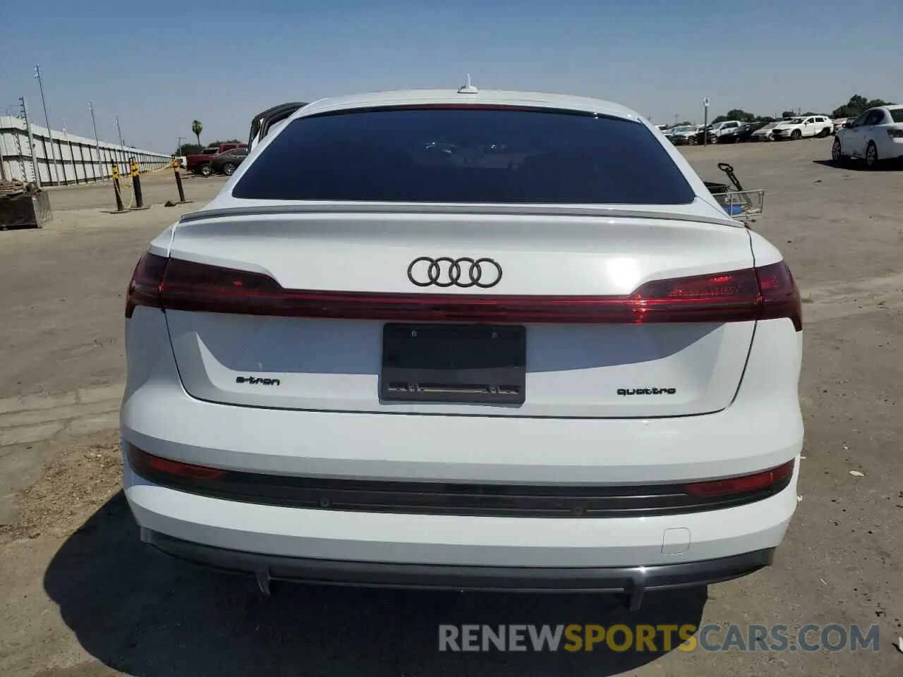 6 Фотография поврежденного автомобиля WA12AAGE4PB025635 AUDI E-TRON 2023