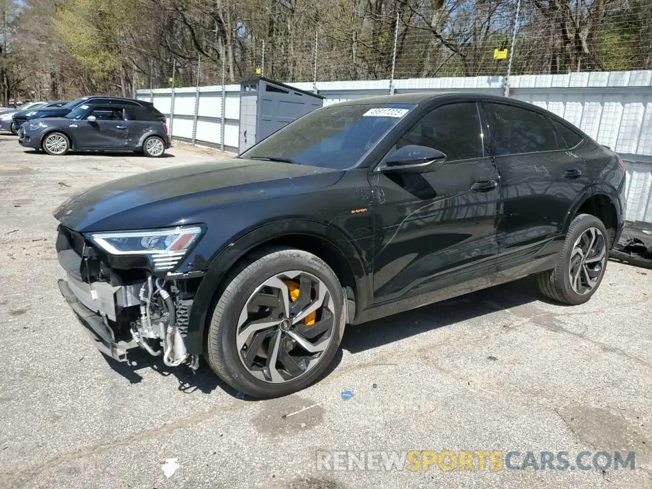 1 Фотография поврежденного автомобиля WA12AAGE5PB023649 AUDI E-TRON 2023