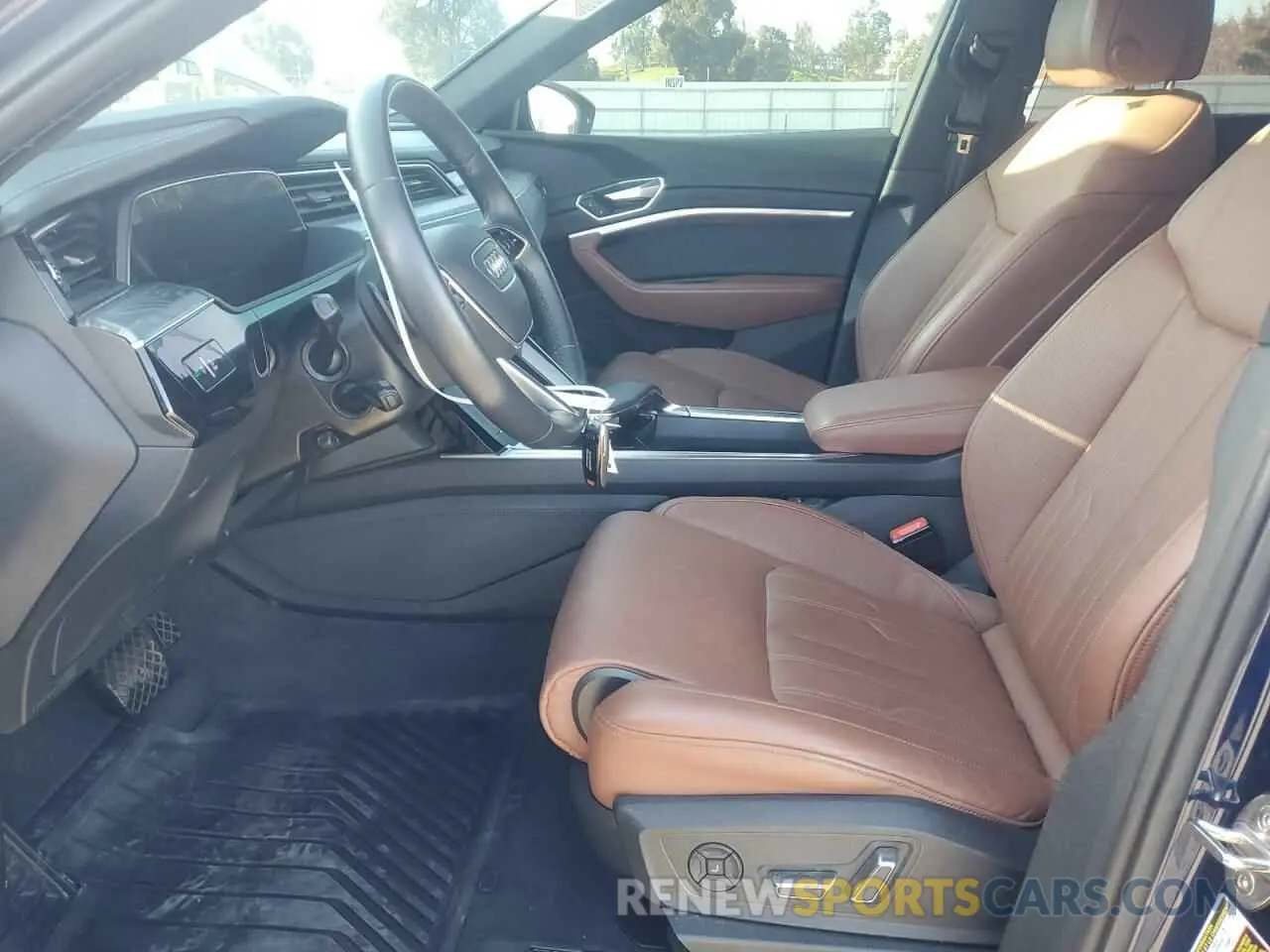 7 Photograph of a damaged car WA1VABGE8NB041160 AUDI E-TRON CHR 2022