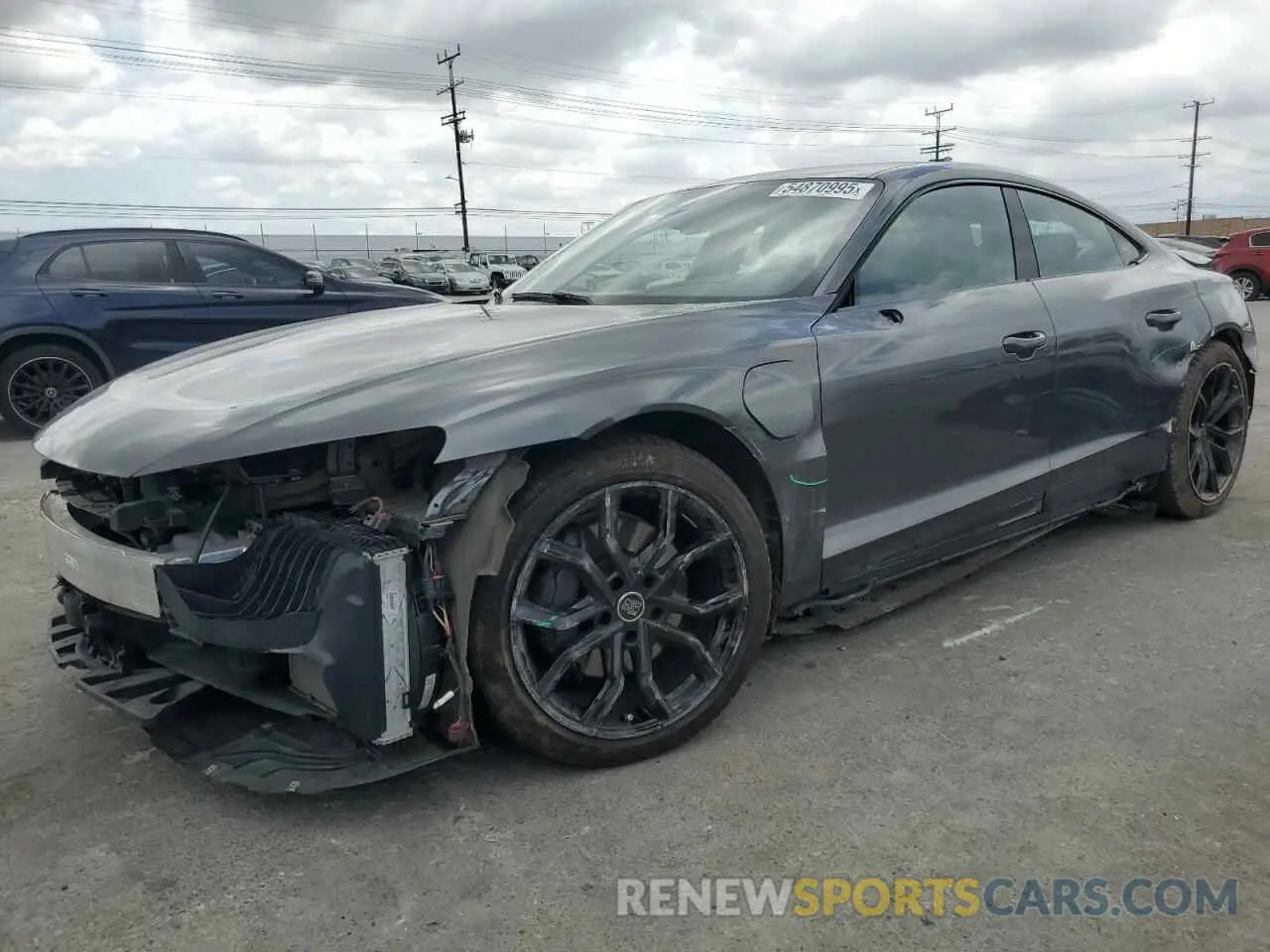 1 Photograph of a damaged car WAUFJBFW3N7010368 AUDI E-TRON GT 2022