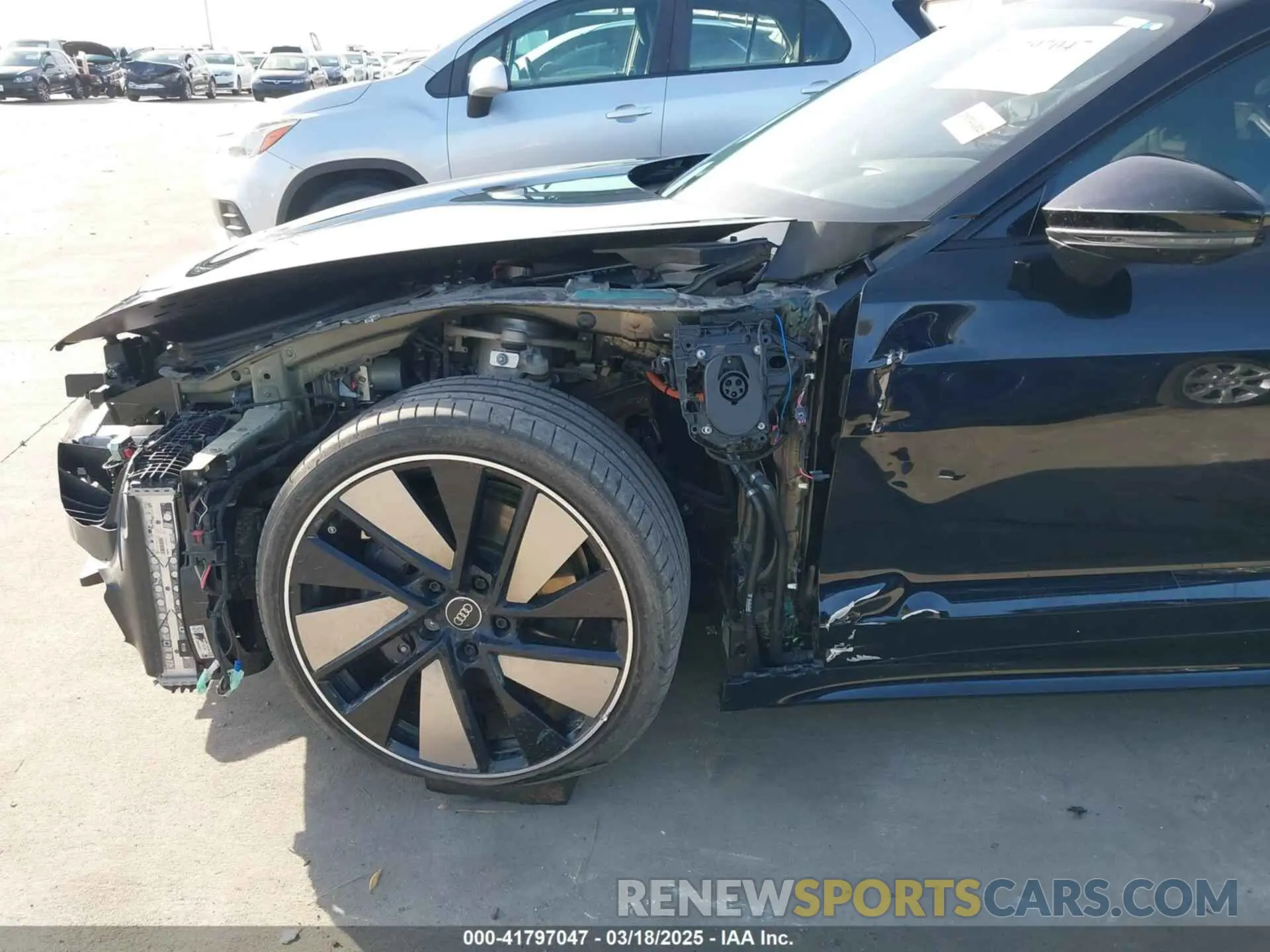 20 Photograph of a damaged car WAUEJBFW6R7002606 AUDI E-TRON GT 2024