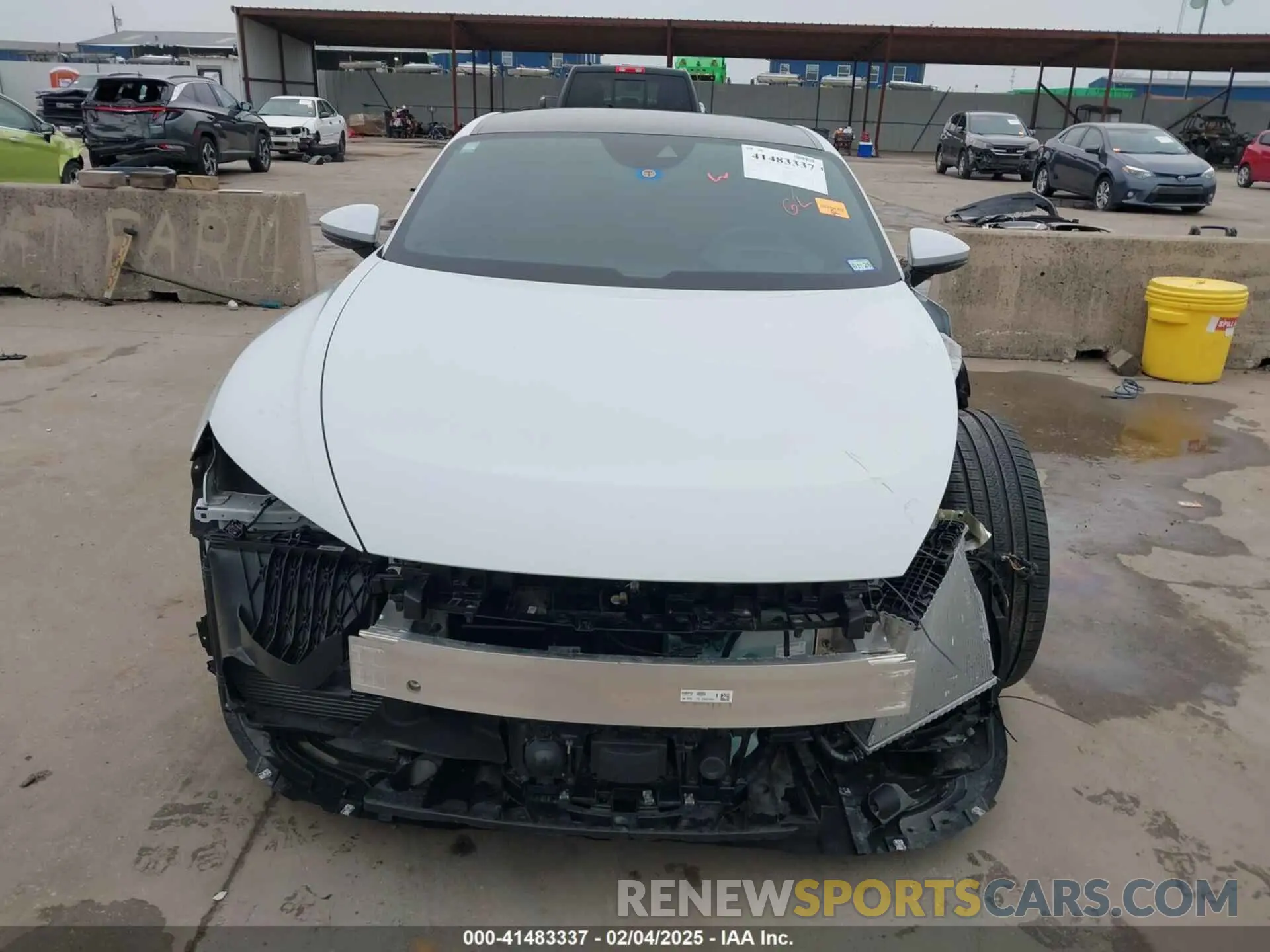 13 Фотография поврежденного автомобиля WAUFJBFW1R7000993 AUDI E-TRON GT 2024