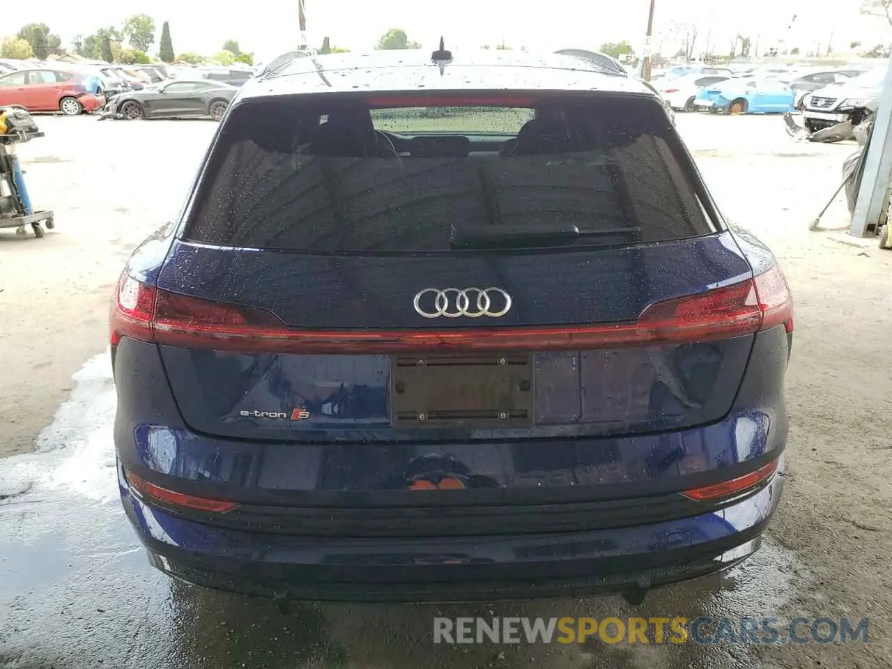 6 Photograph of a damaged car WA1VCBGE3NB009954 AUDI E-TRON S P 2022
