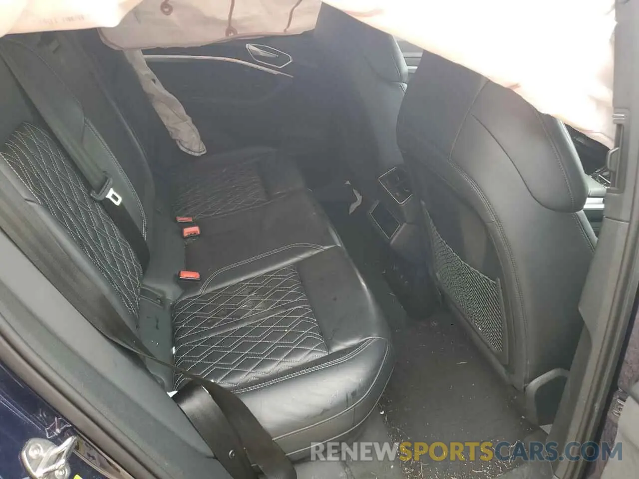 11 Фотография поврежденного автомобиля WA13CBGE1NB013878 AUDI E-TRON S S 2022