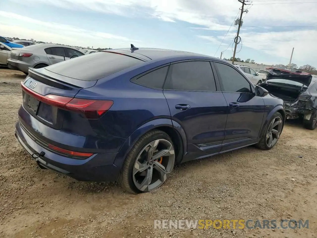 3 Фотография поврежденного автомобиля WA13CBGE1NB013878 AUDI E-TRON S S 2022