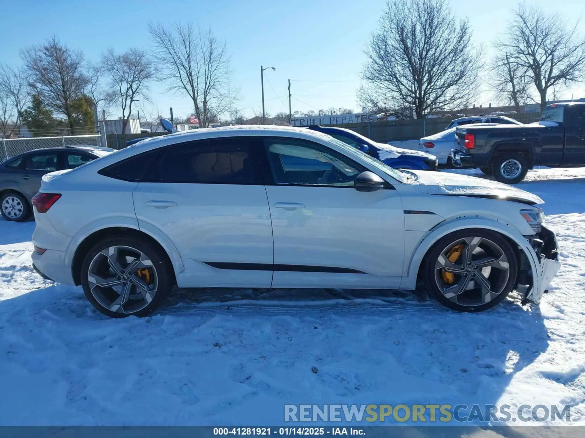 13 Фотография поврежденного автомобиля WA13CBGE4NB044350 AUDI E-TRON S SPORTBACK 2022