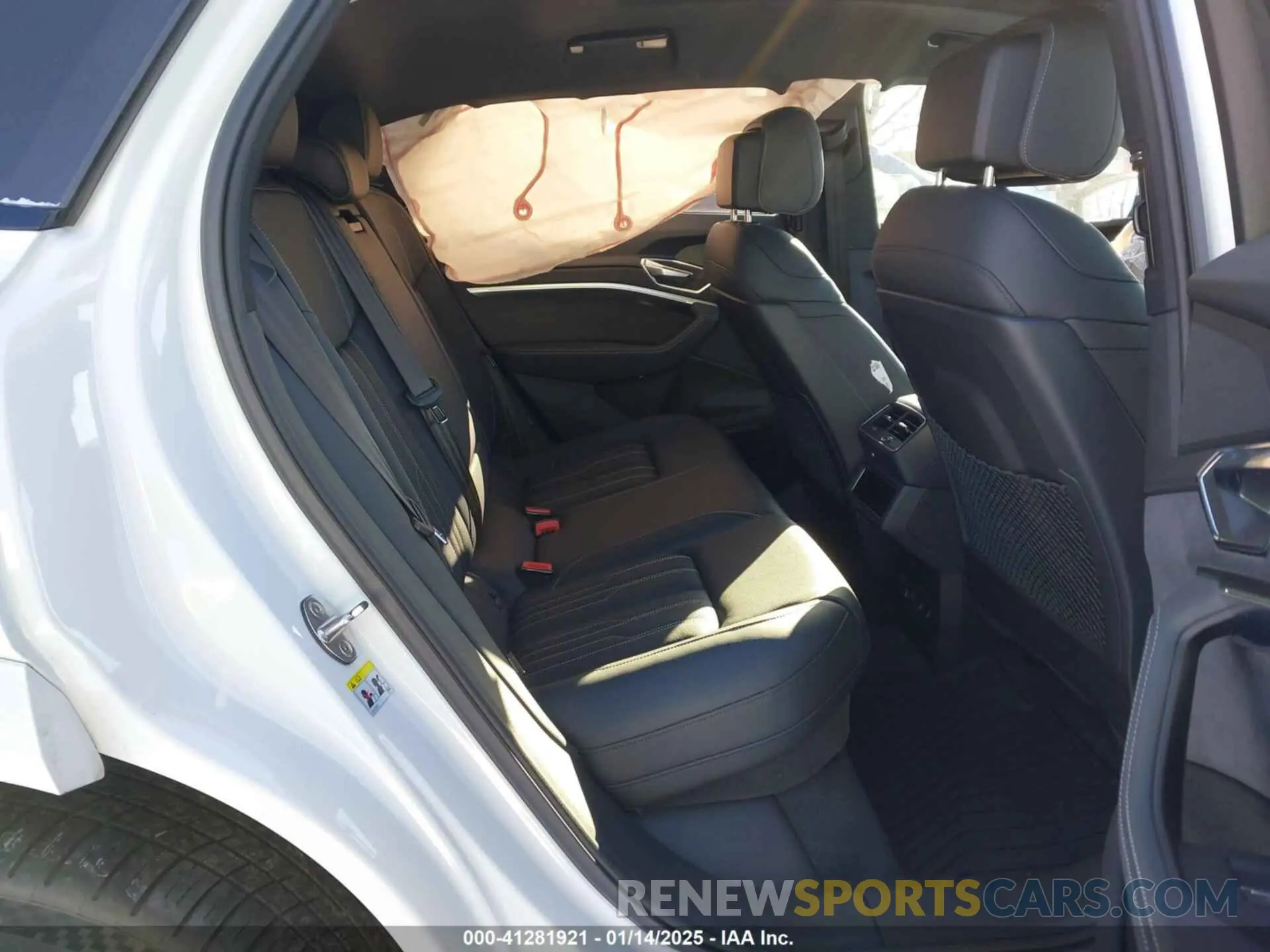 8 Фотография поврежденного автомобиля WA13CBGE4NB044350 AUDI E-TRON S SPORTBACK 2022