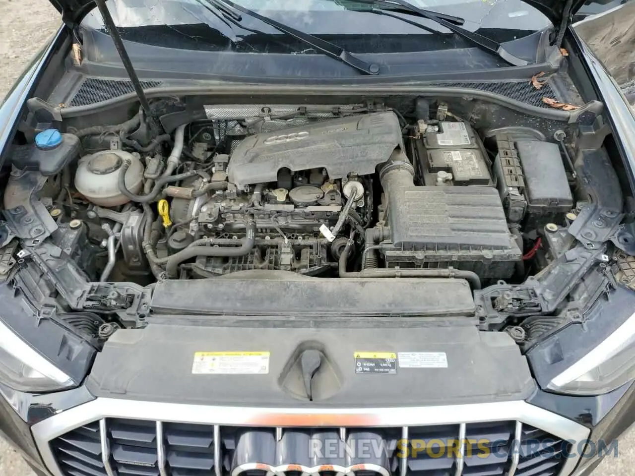 12 Photograph of a damaged car WA1AECF30K1075300 AUDI Q3 2019