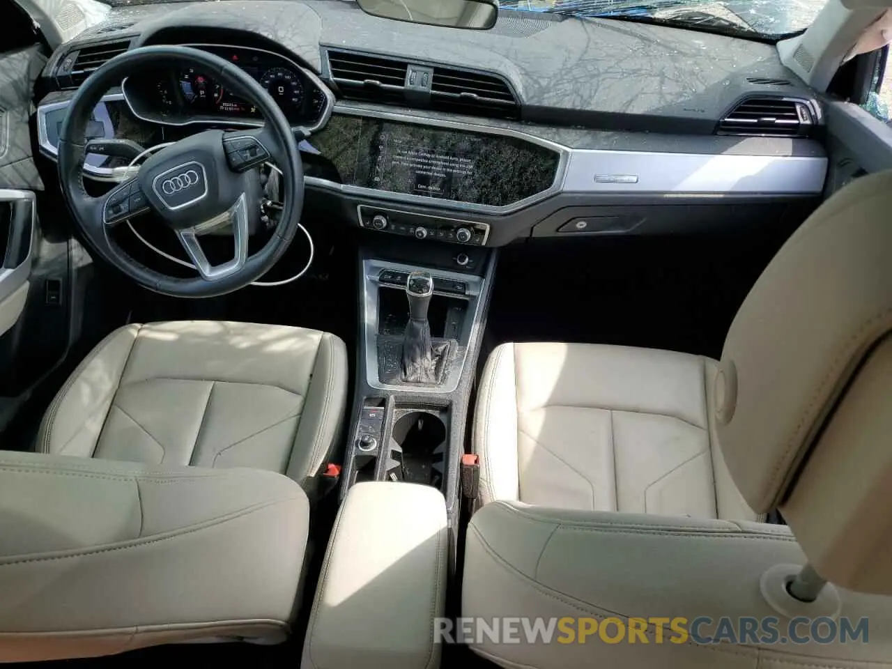 8 Photograph of a damaged car WA1AECF30K1075300 AUDI Q3 2019