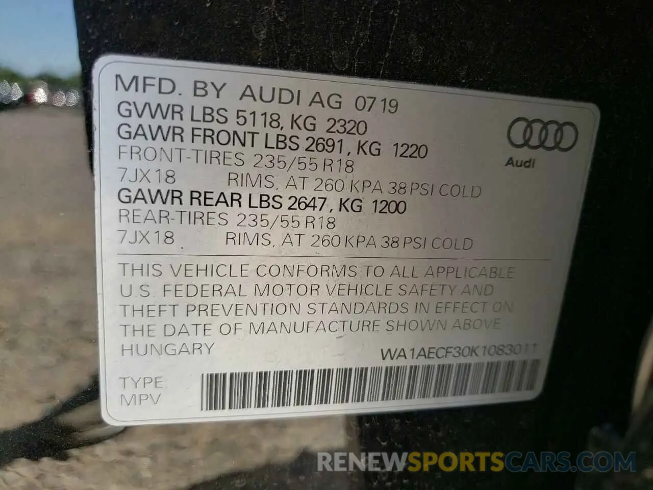 10 Фотография поврежденного автомобиля WA1AECF30K1083011 AUDI Q3 2019