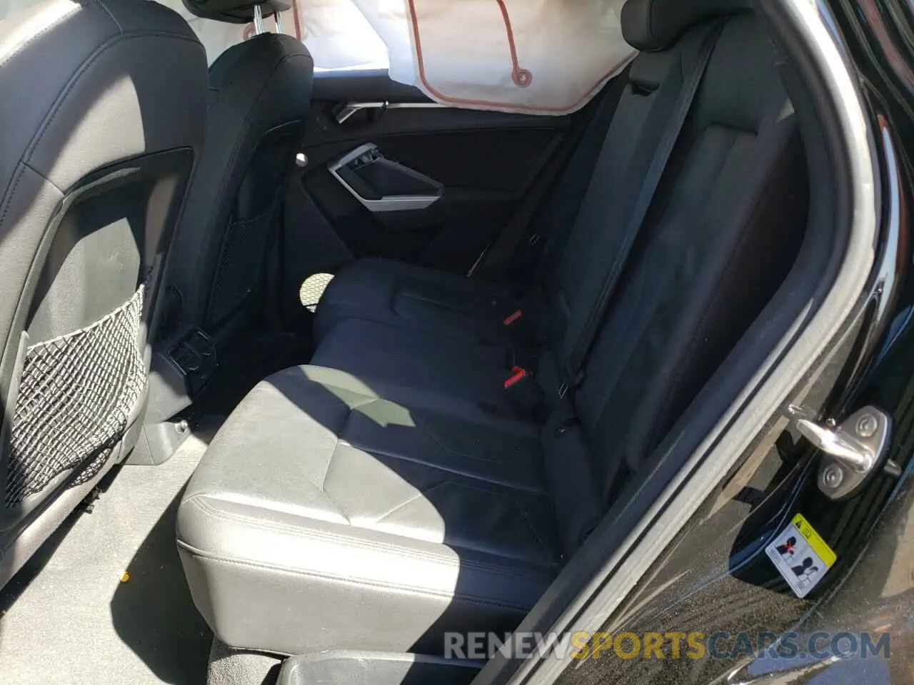 6 Фотография поврежденного автомобиля WA1AECF30K1083011 AUDI Q3 2019