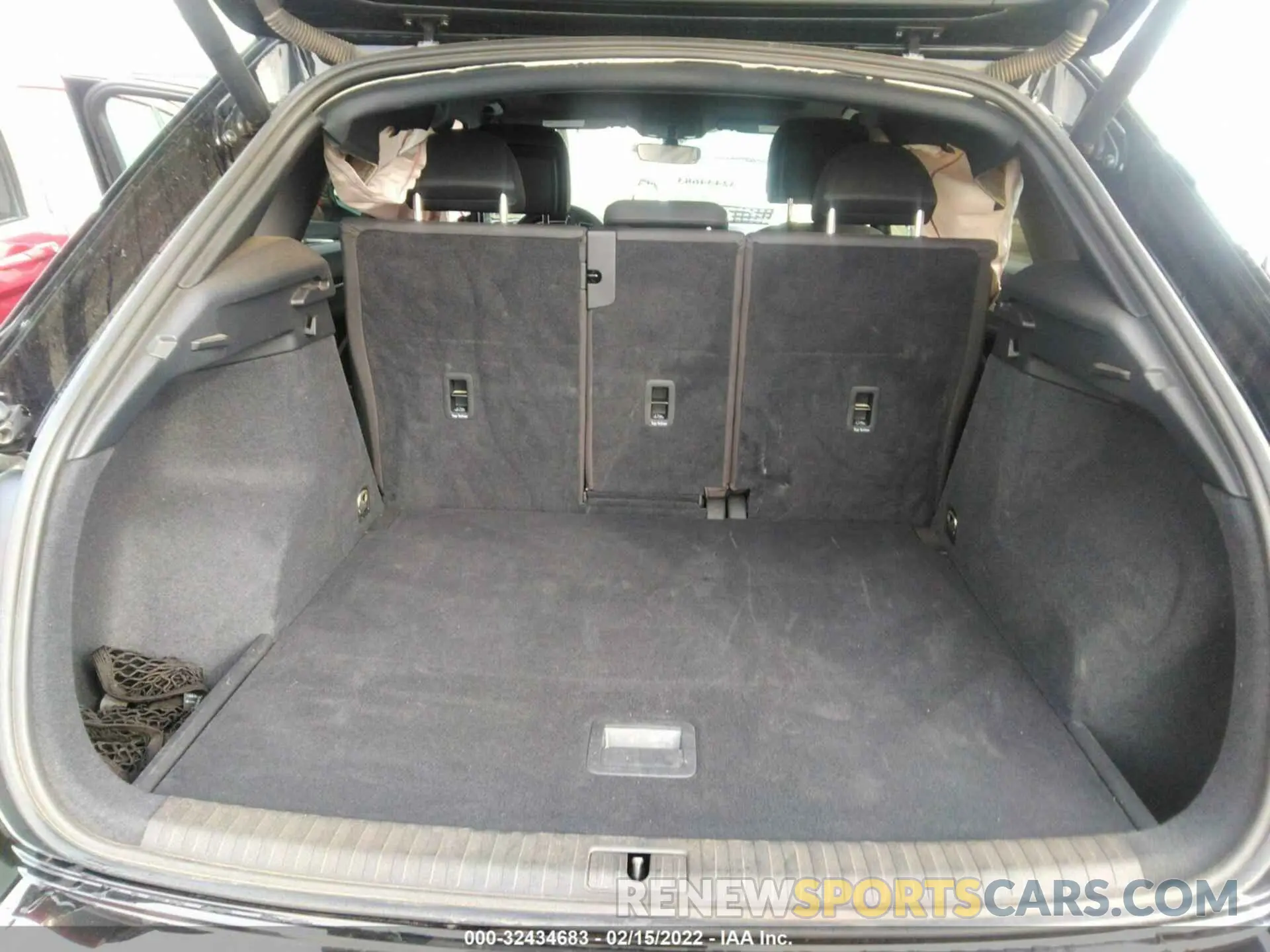8 Фотография поврежденного автомобиля WA1AECF31K1076388 AUDI Q3 2019