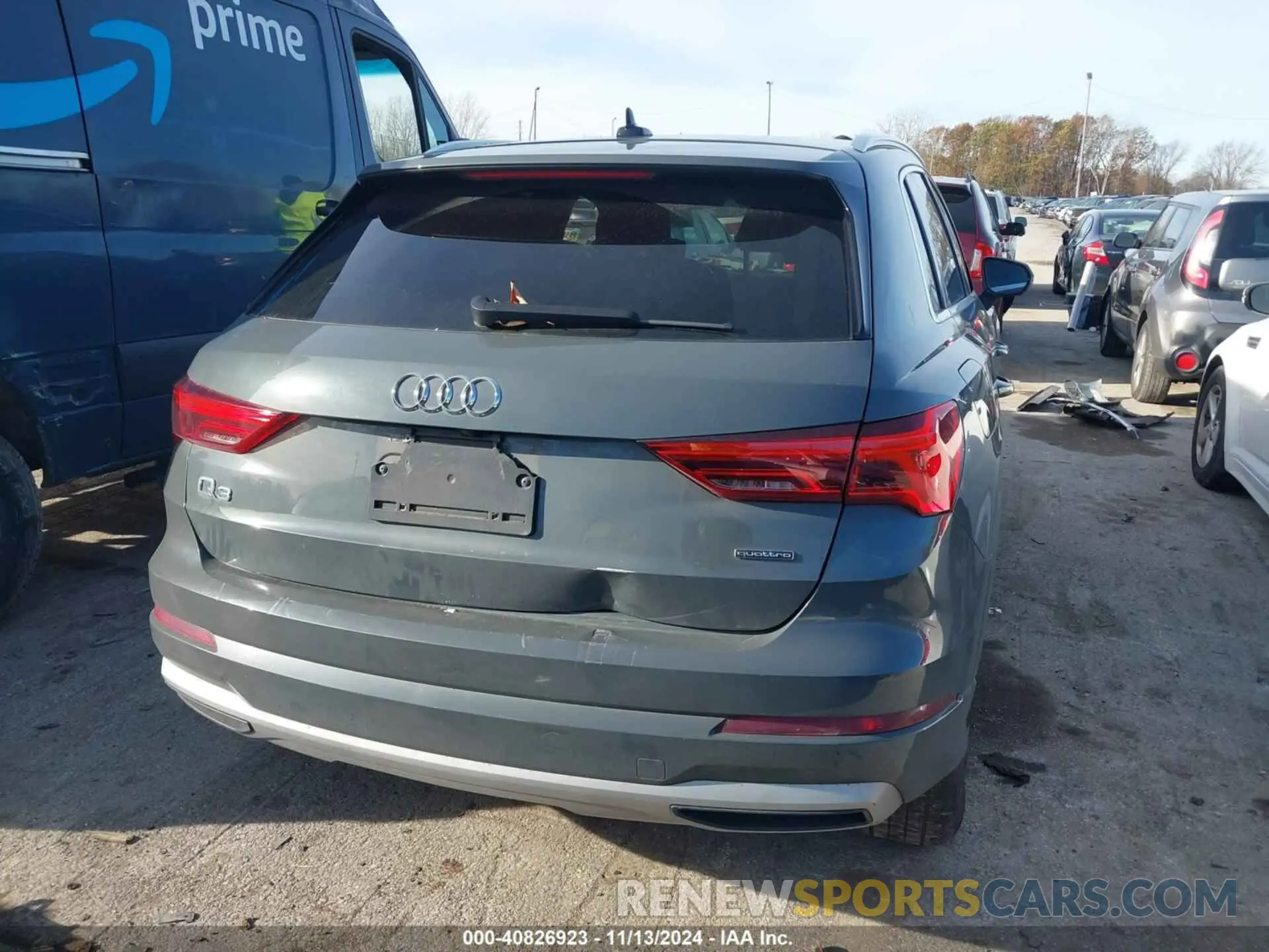 17 Photograph of a damaged car WA1AECF34K1077065 AUDI Q3 2019
