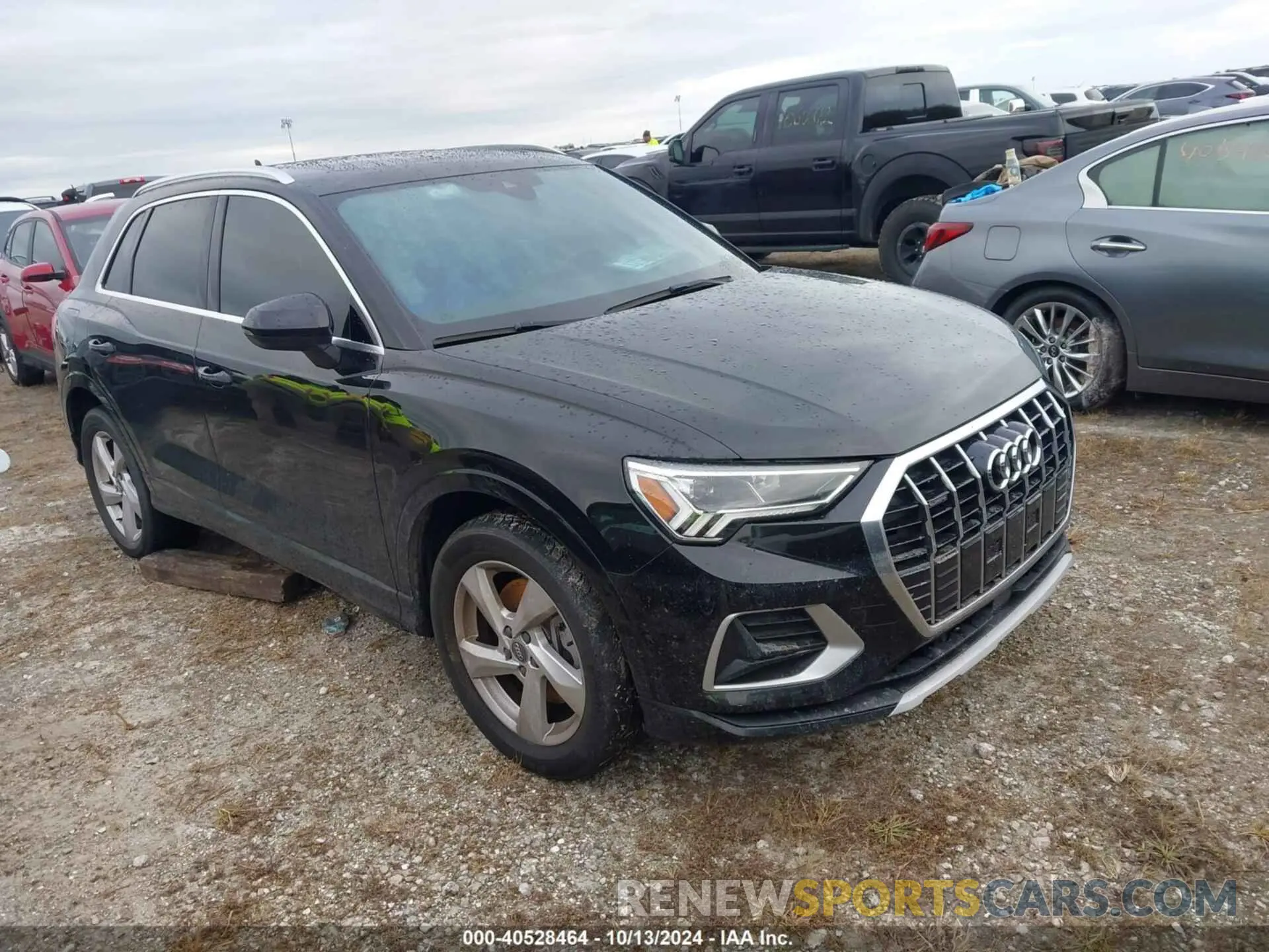1 Photograph of a damaged car WA1BECF39K1068799 AUDI Q3 2019