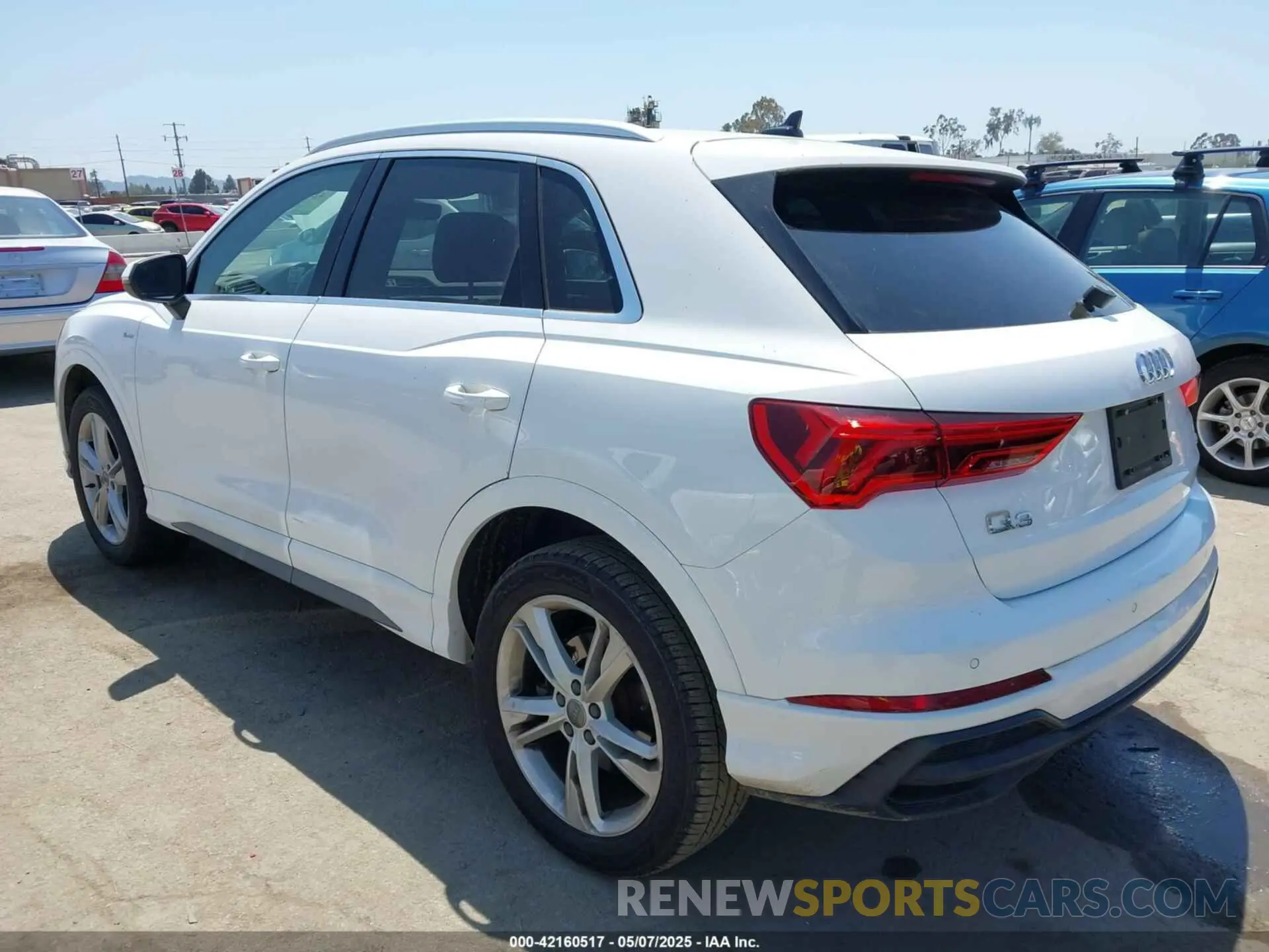 3 Photograph of a damaged car WA1DECF39K1079763 AUDI Q3 2019