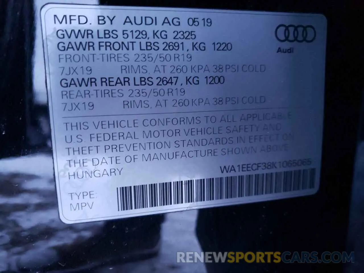 13 Photograph of a damaged car WA1EECF38K1065065 AUDI Q3 2019