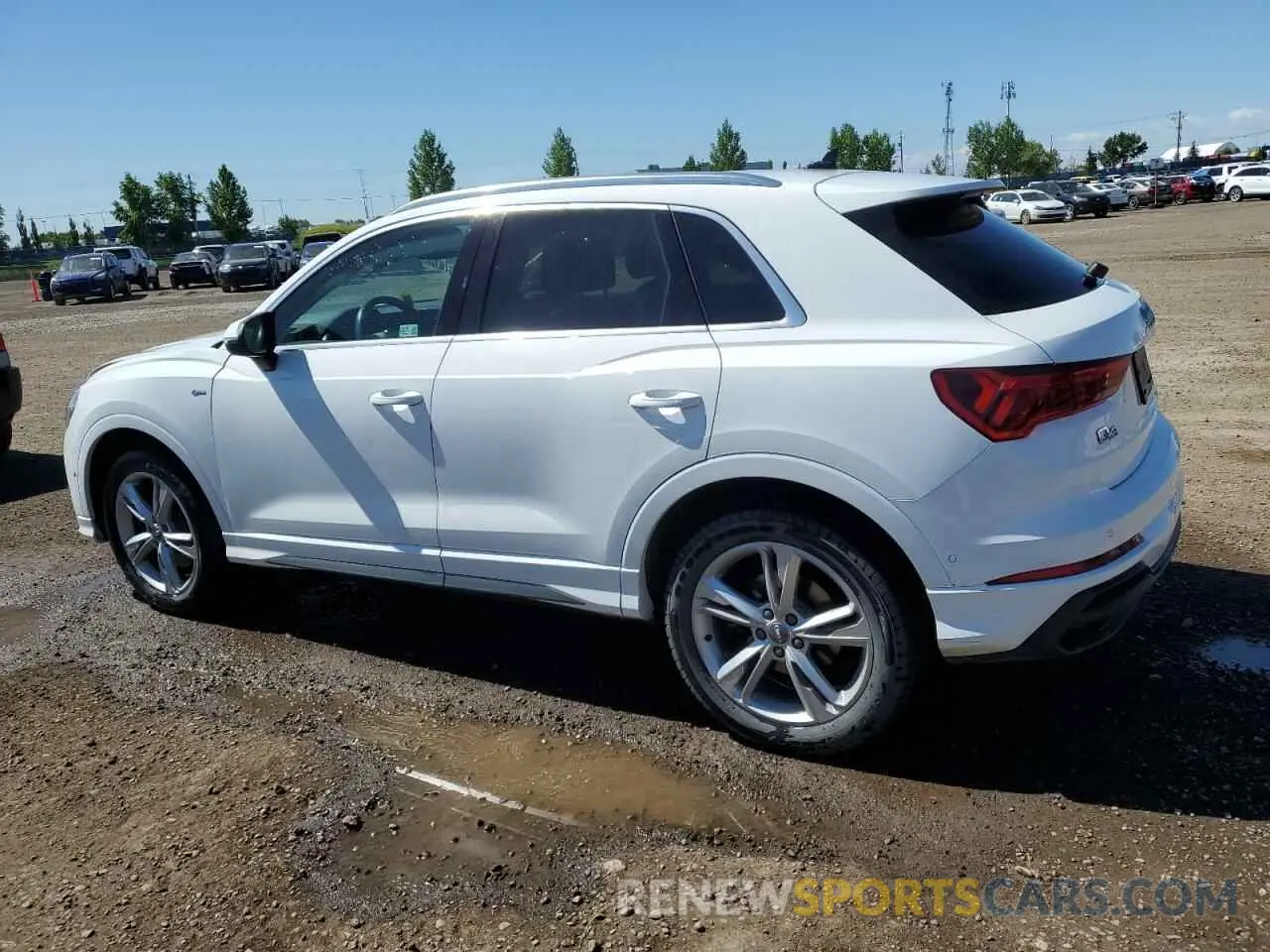 2 Photograph of a damaged car WA1FECF34K1079890 AUDI Q3 2019