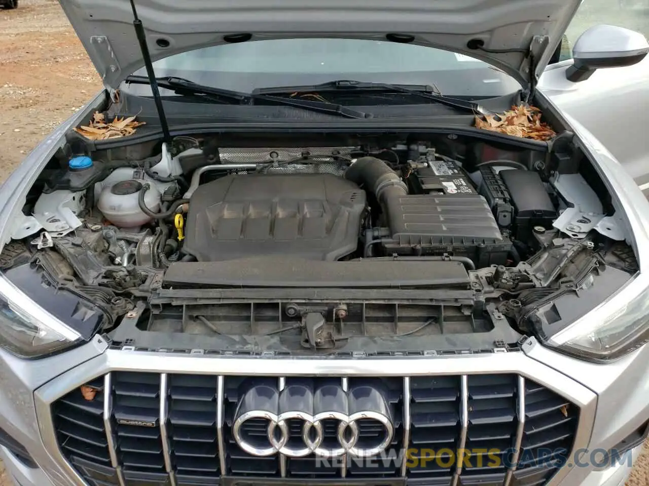 12 Фотография поврежденного автомобиля WA1AECF31L1040461 AUDI Q3 2020