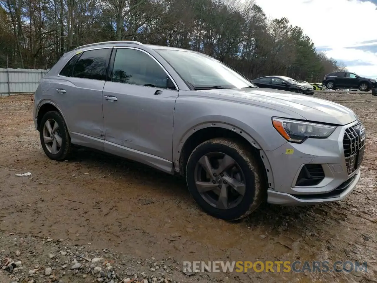 4 Фотография поврежденного автомобиля WA1AECF31L1040461 AUDI Q3 2020