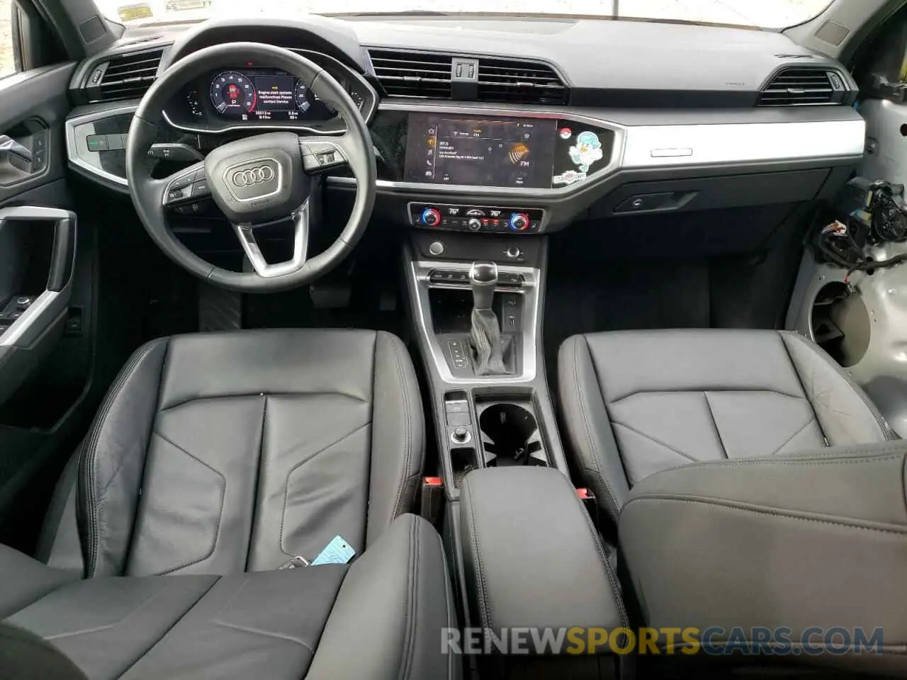 8 Фотография поврежденного автомобиля WA1AECF31L1040461 AUDI Q3 2020