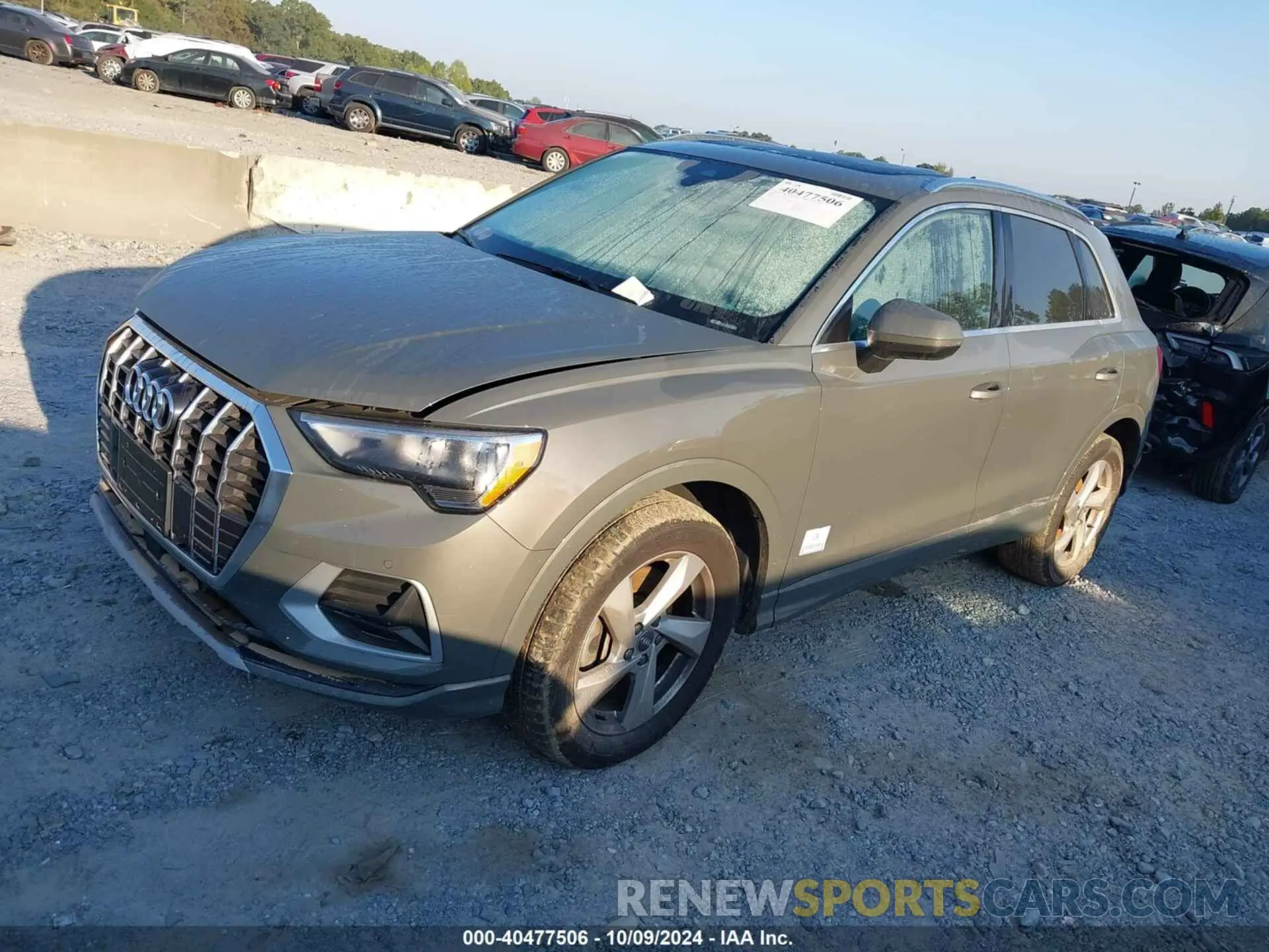 2 Фотография поврежденного автомобиля WA1AECF31L1083388 AUDI Q3 2020