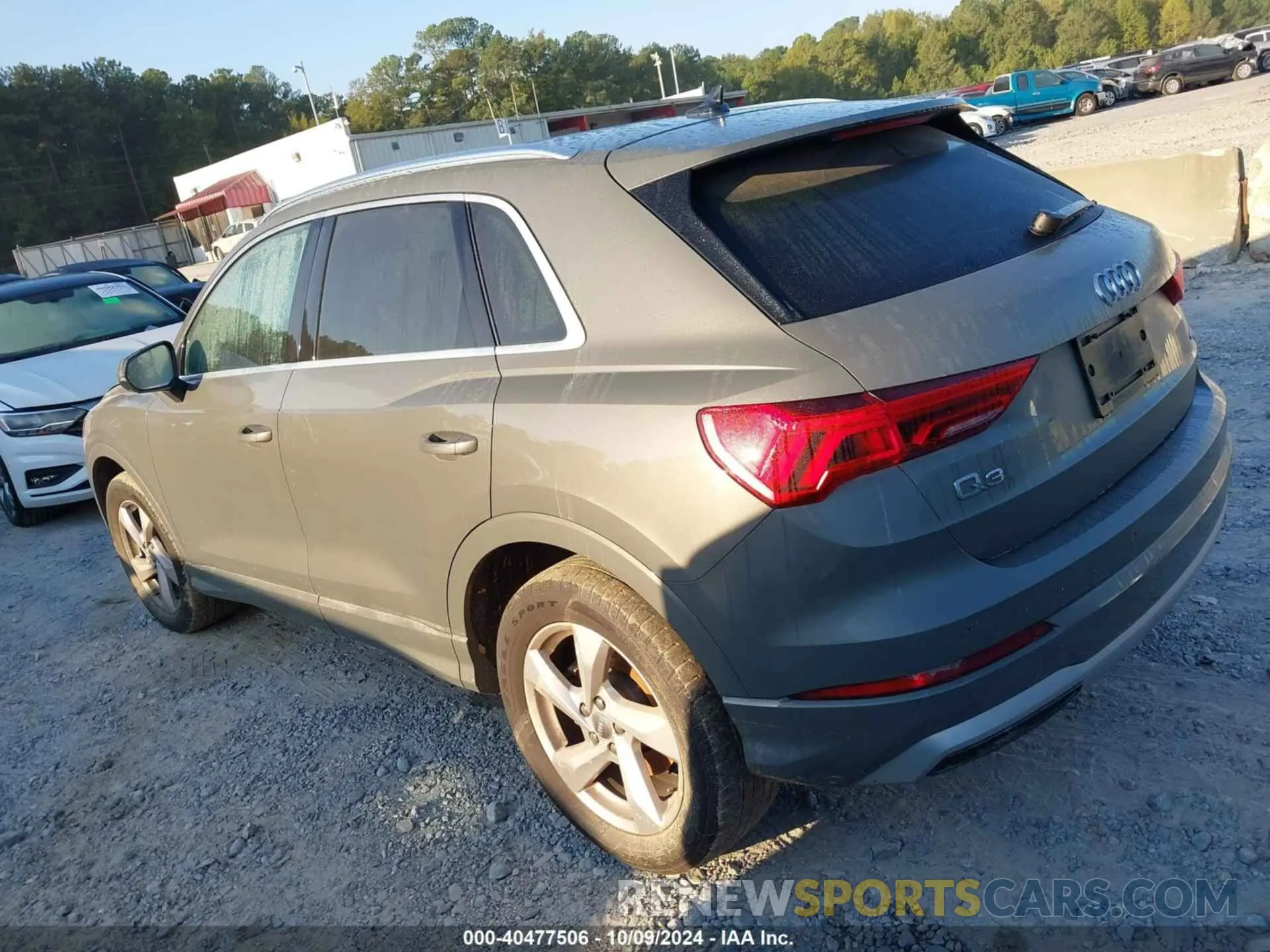 3 Фотография поврежденного автомобиля WA1AECF31L1083388 AUDI Q3 2020