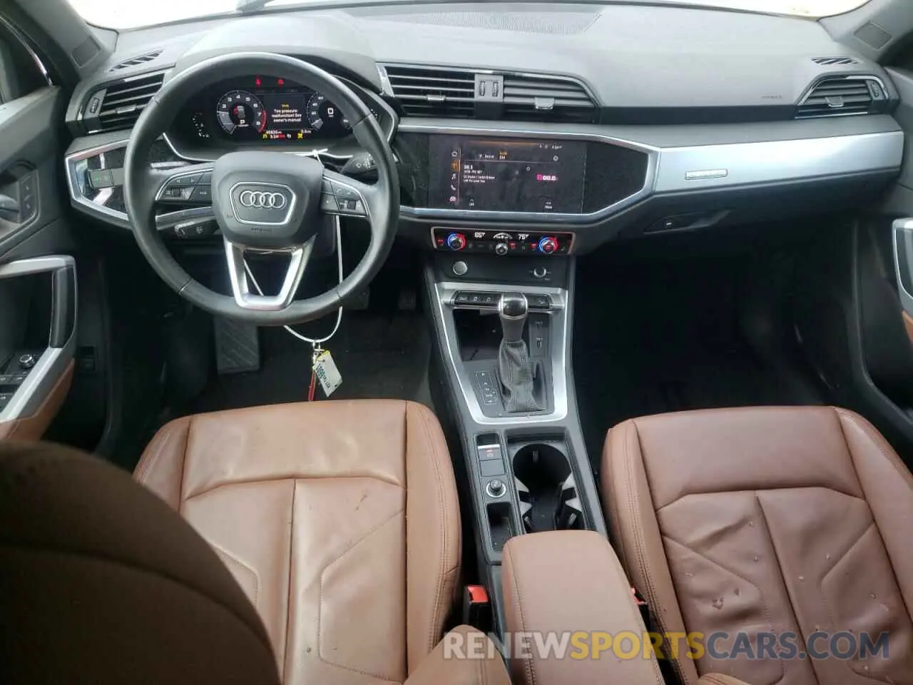 8 Photograph of a damaged car WA1AECF31L1095248 AUDI Q3 2020