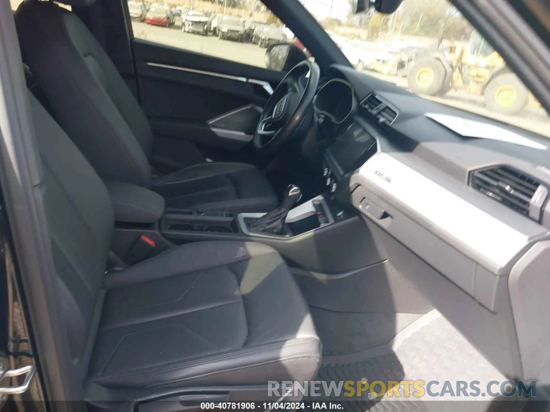 5 Photograph of a damaged car WA1AECF31L1114591 AUDI Q3 2020