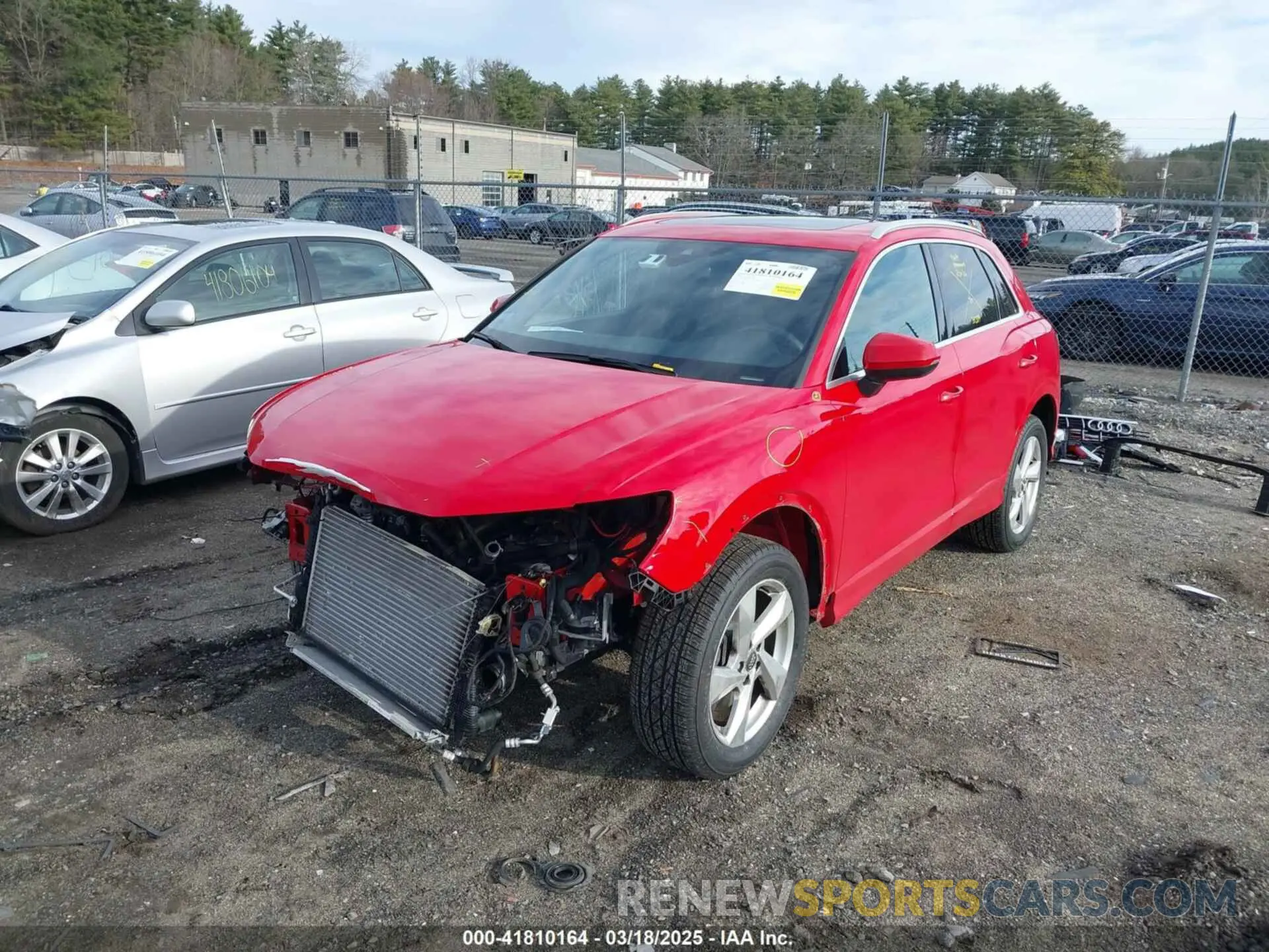 2 Photograph of a damaged car WA1AECF32L1001684 AUDI Q3 2020