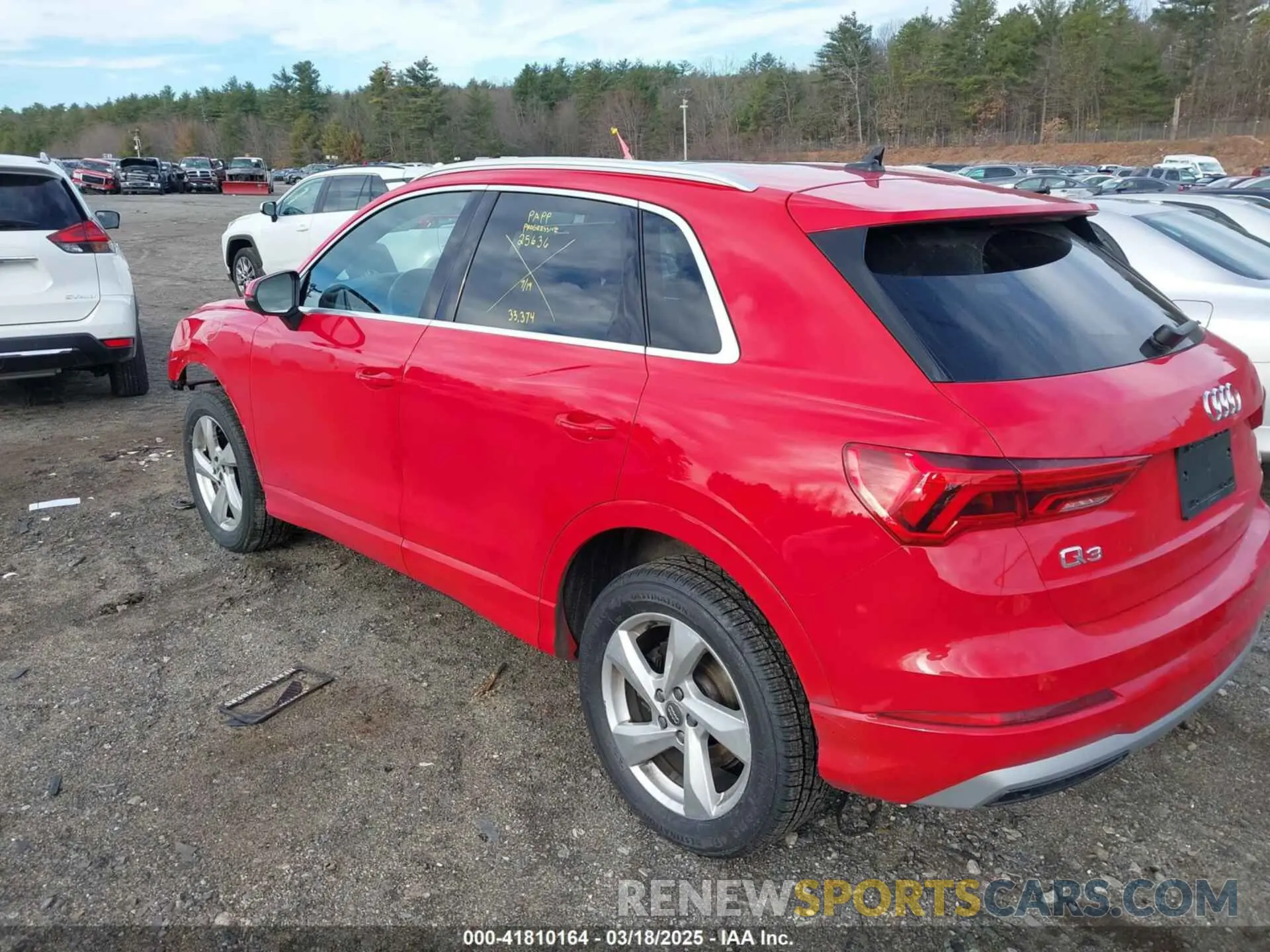 3 Photograph of a damaged car WA1AECF32L1001684 AUDI Q3 2020