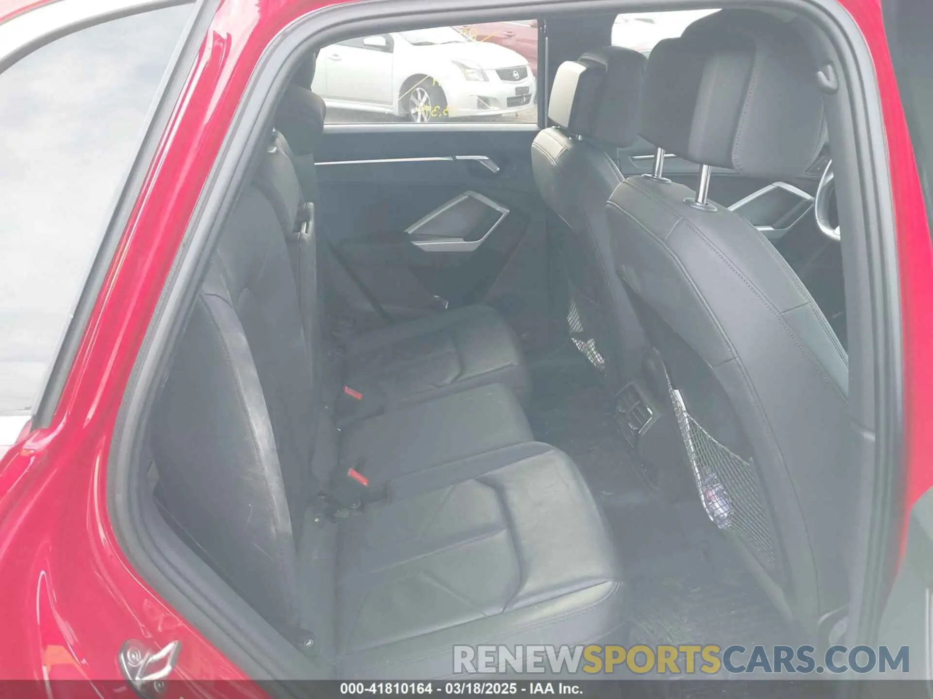 8 Photograph of a damaged car WA1AECF32L1001684 AUDI Q3 2020