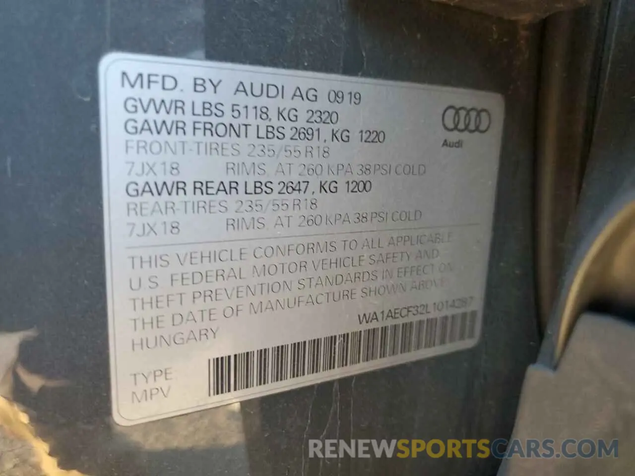 13 Фотография поврежденного автомобиля WA1AECF32L1014287 AUDI Q3 2020