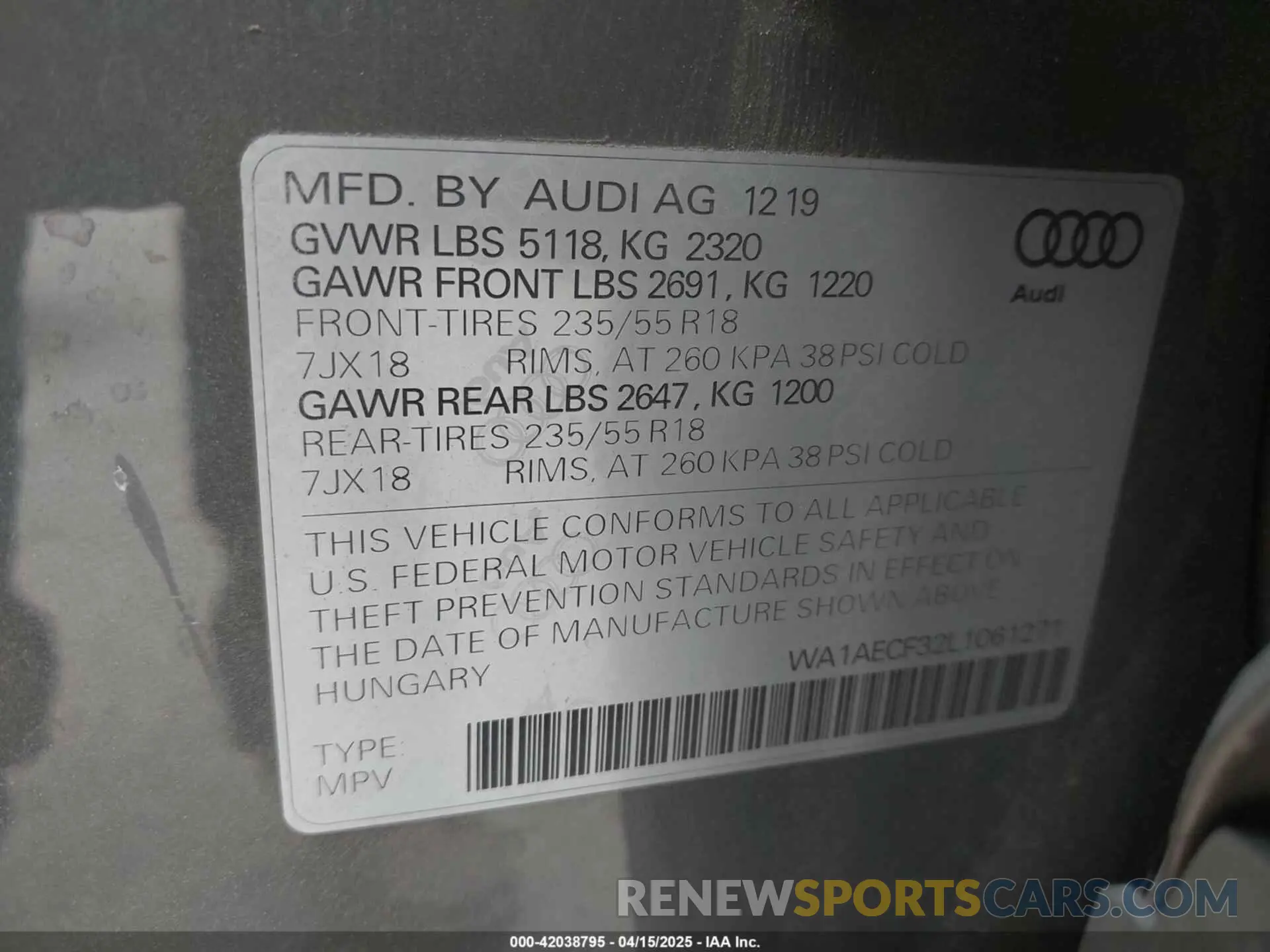 9 Photograph of a damaged car WA1AECF32L1061271 AUDI Q3 2020