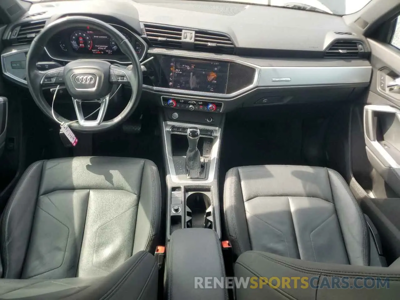8 Фотография поврежденного автомобиля WA1AECF33L1008711 AUDI Q3 2020