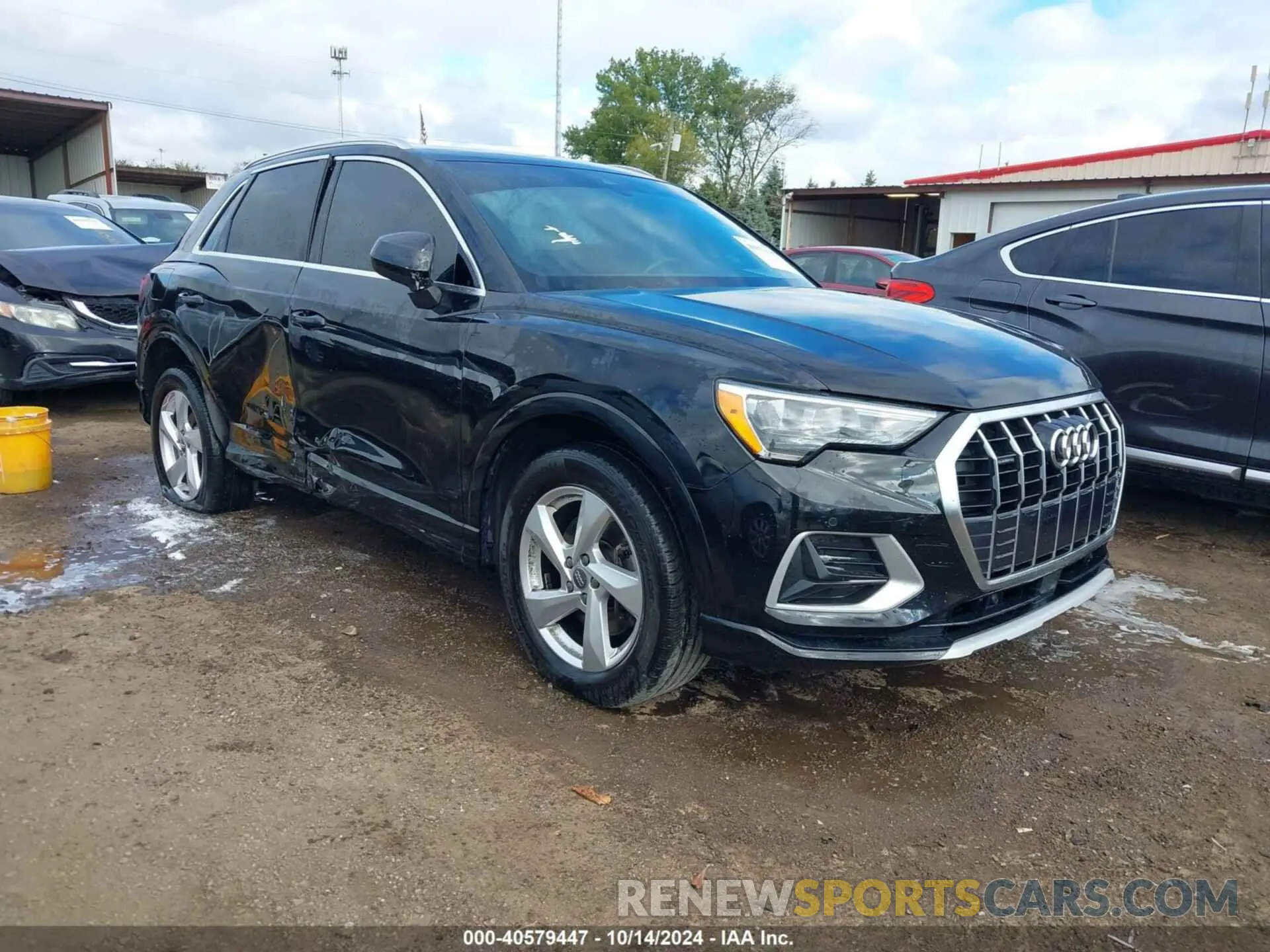 1 Photograph of a damaged car WA1AECF33L1097311 AUDI Q3 2020