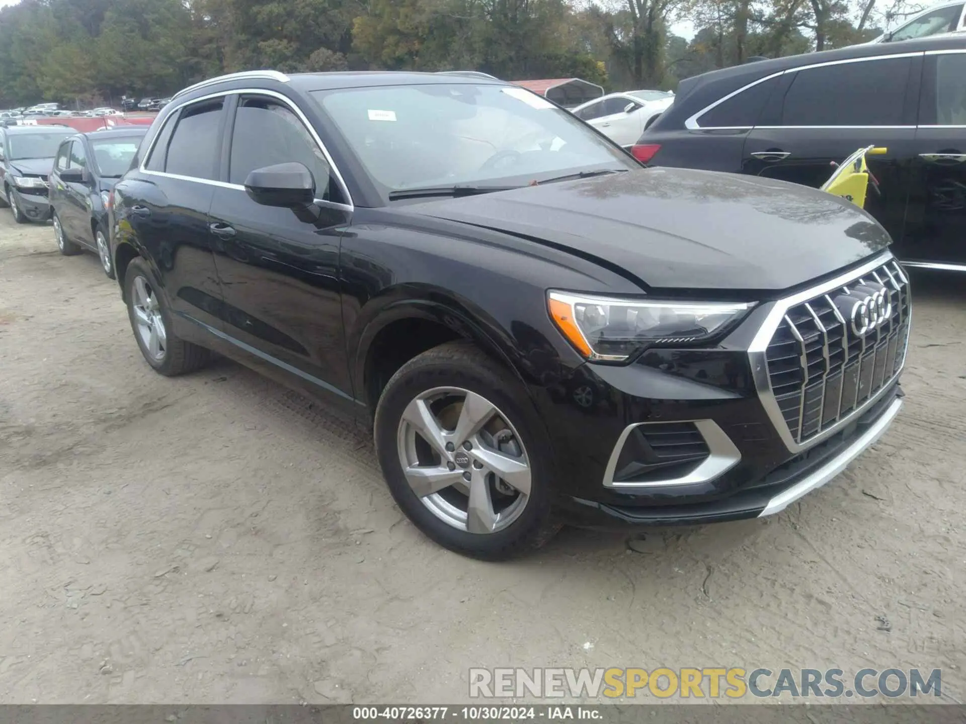 1 Photograph of a damaged car WA1AECF33L1098376 AUDI Q3 2020