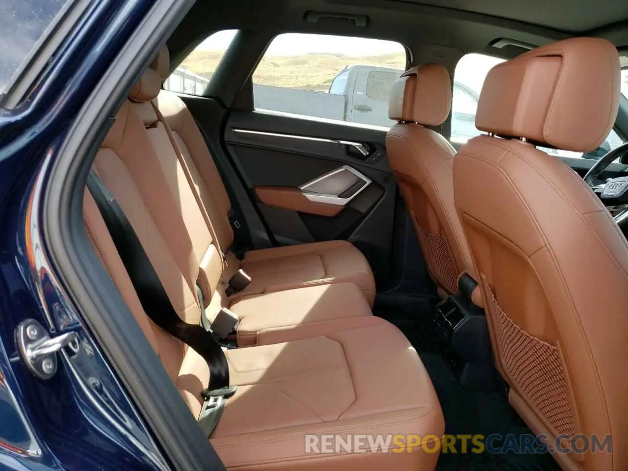 10 Фотография поврежденного автомобиля WA1AECF33L1102054 AUDI Q3 2020