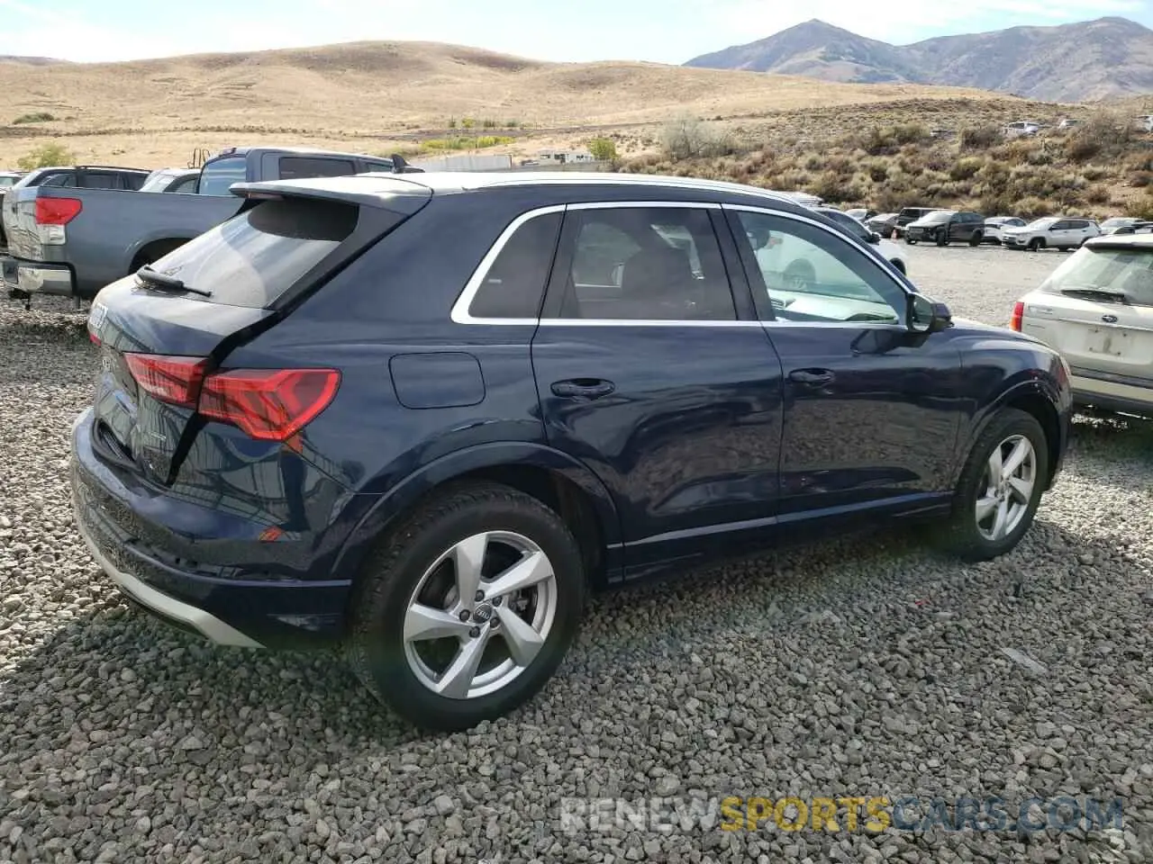 3 Фотография поврежденного автомобиля WA1AECF33L1102054 AUDI Q3 2020